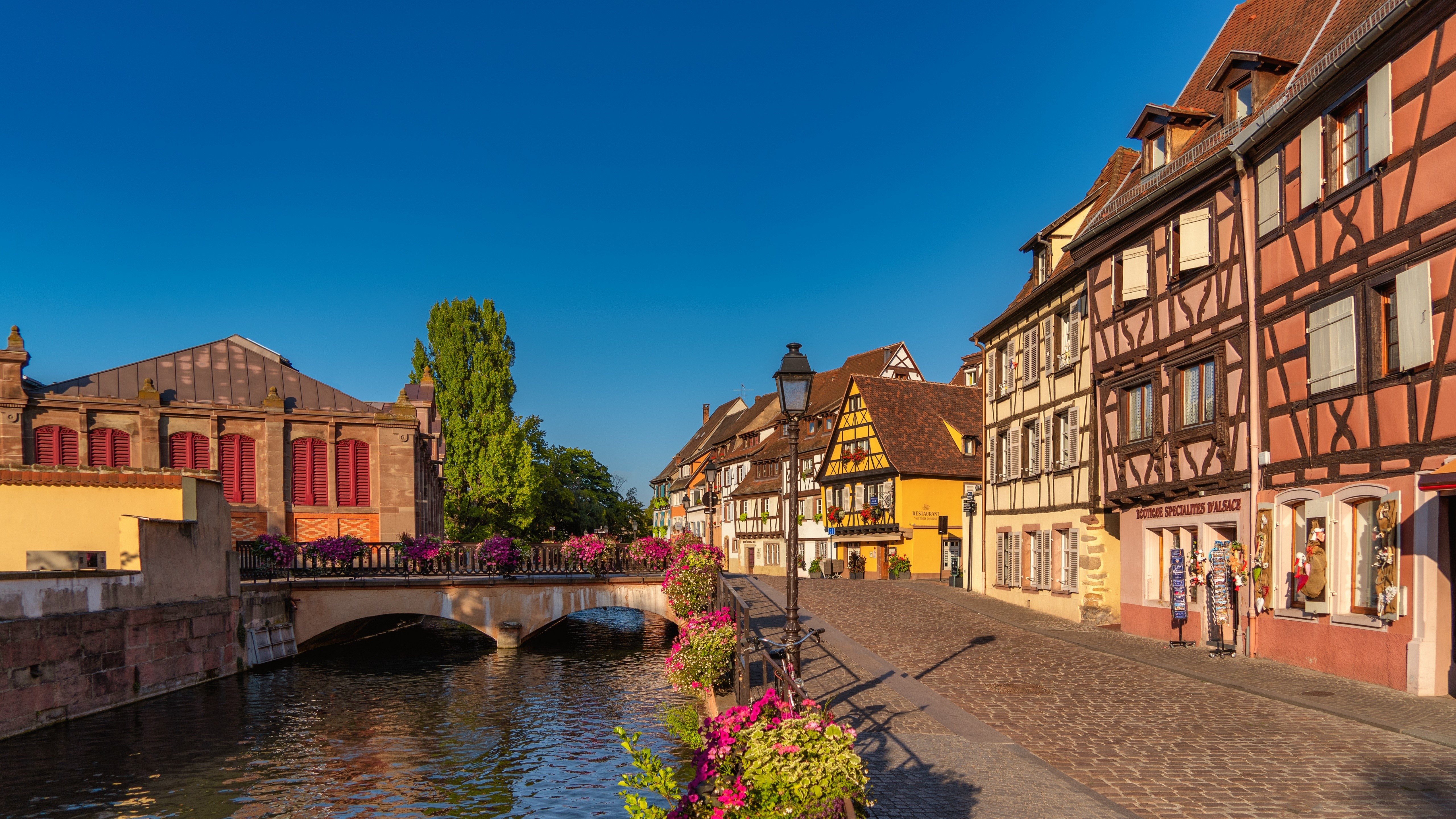 Colmar, France Canal Waterfront with Half-Timbered Houses HD Wallpaper