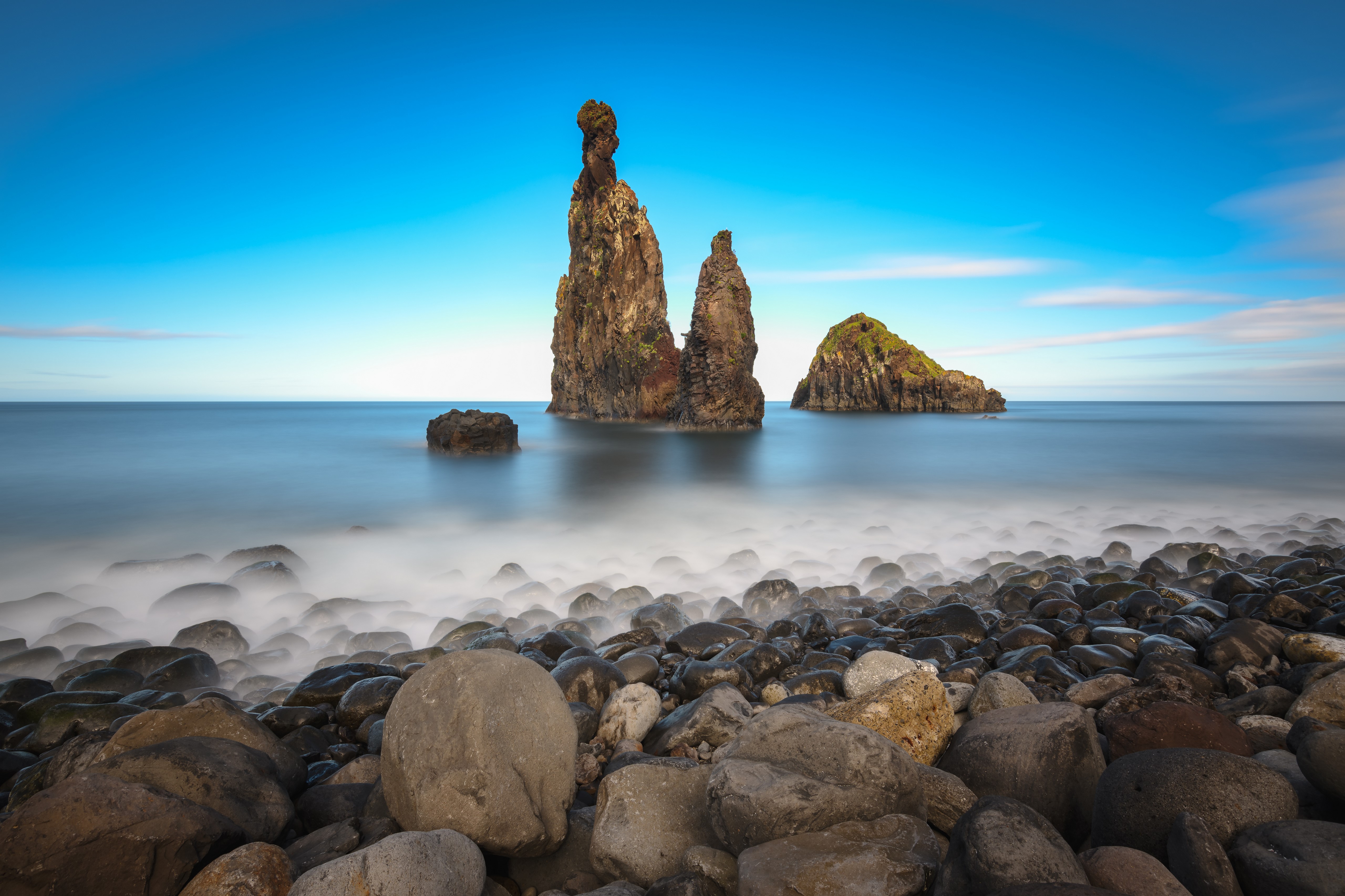 Ilheus da Ribeira da Janela, Madeira, Portugal HD Wallpaper