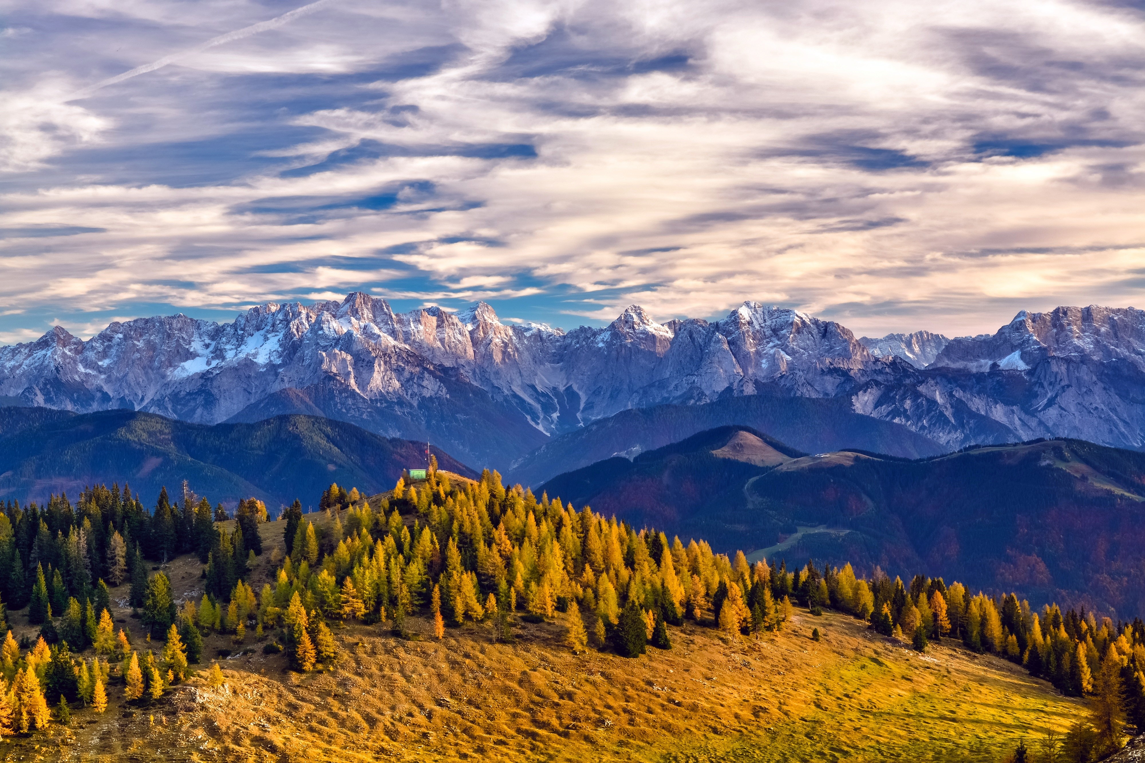 4K Autumn Mountains and Forests Scenery HD Wallpaper