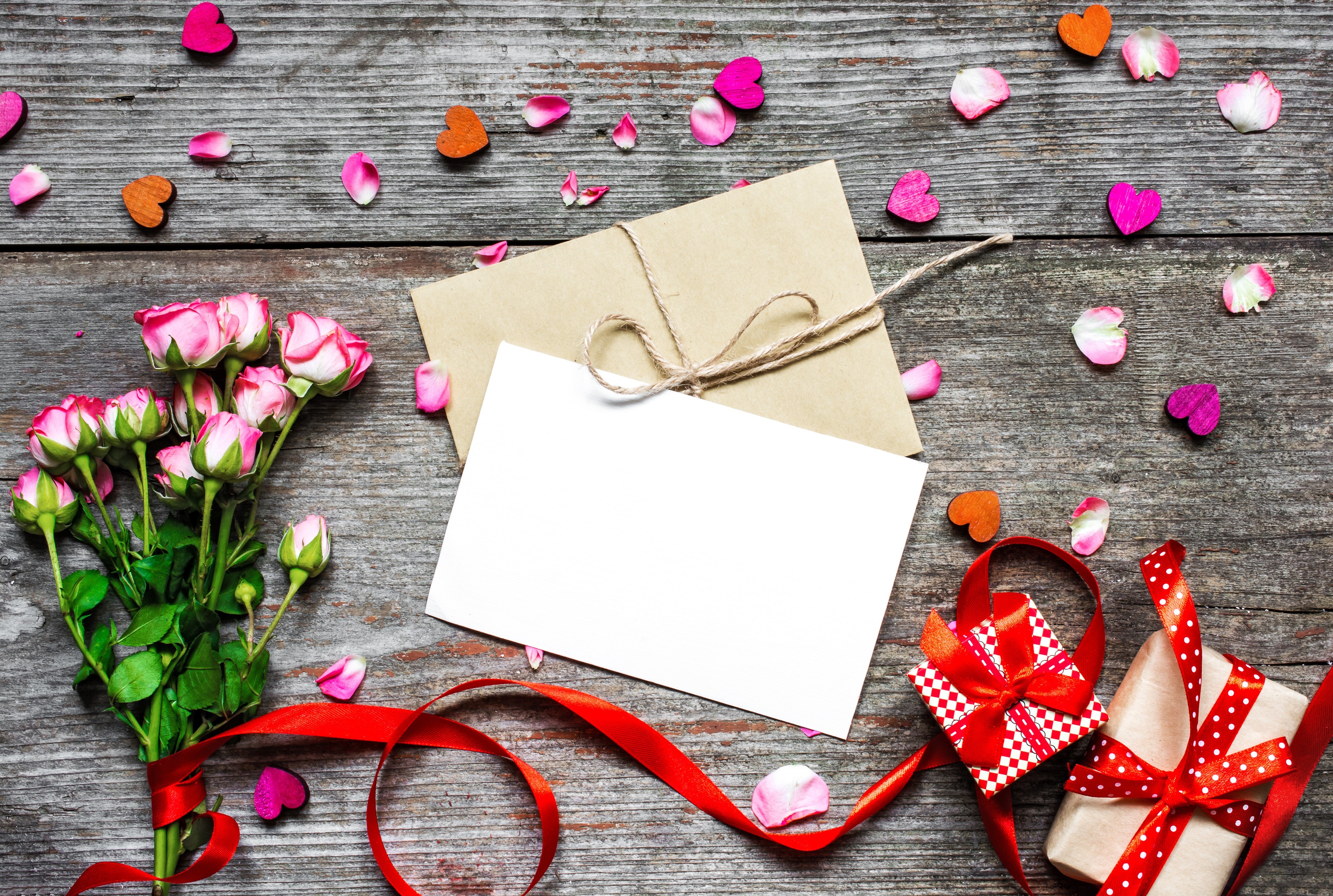 Valentine's Day Roses, Gifts, and Greeting Card Template HD Wallpaper