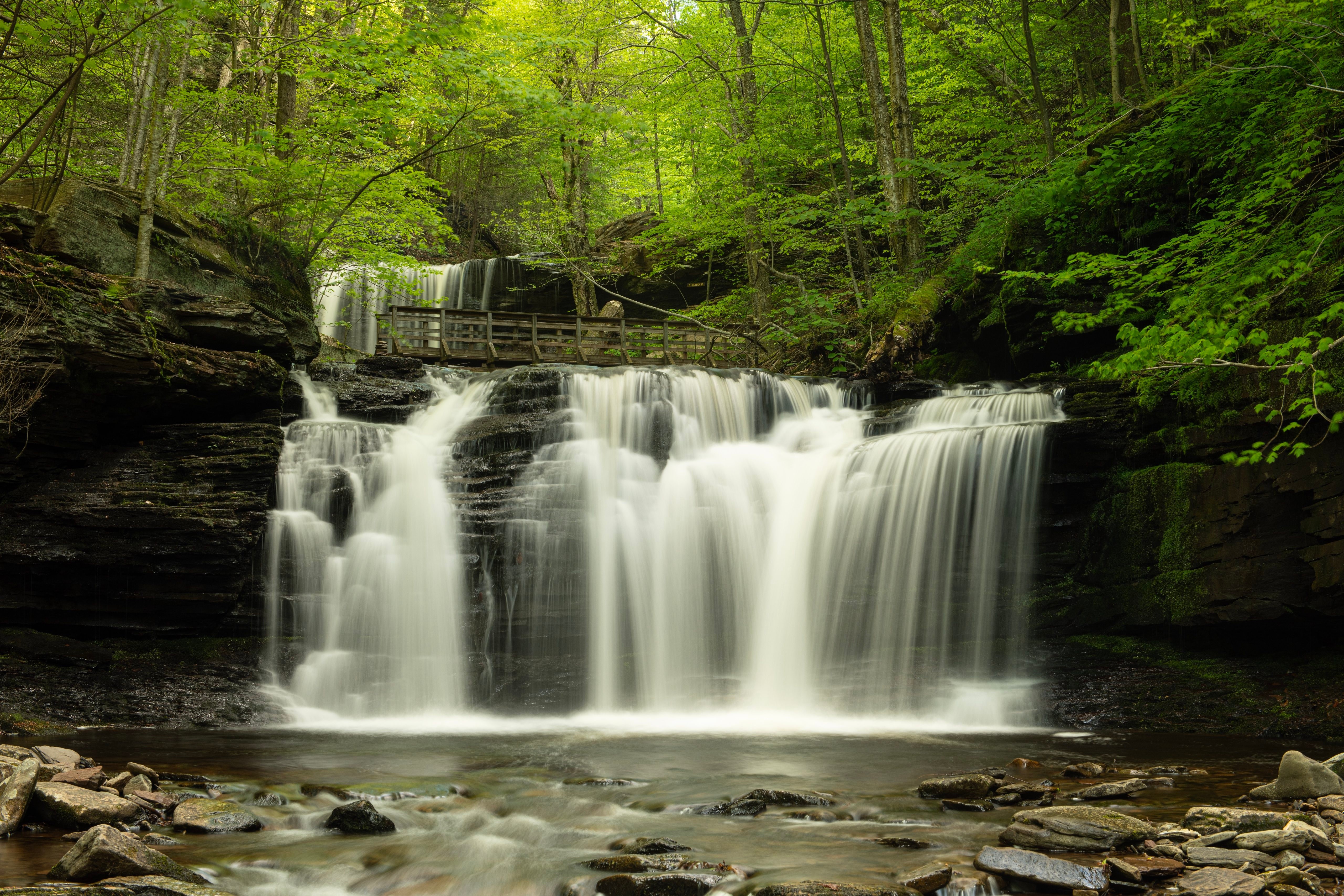 Mohawk Falls, Colebrook, New Hampshire, USA HD Wallpaper