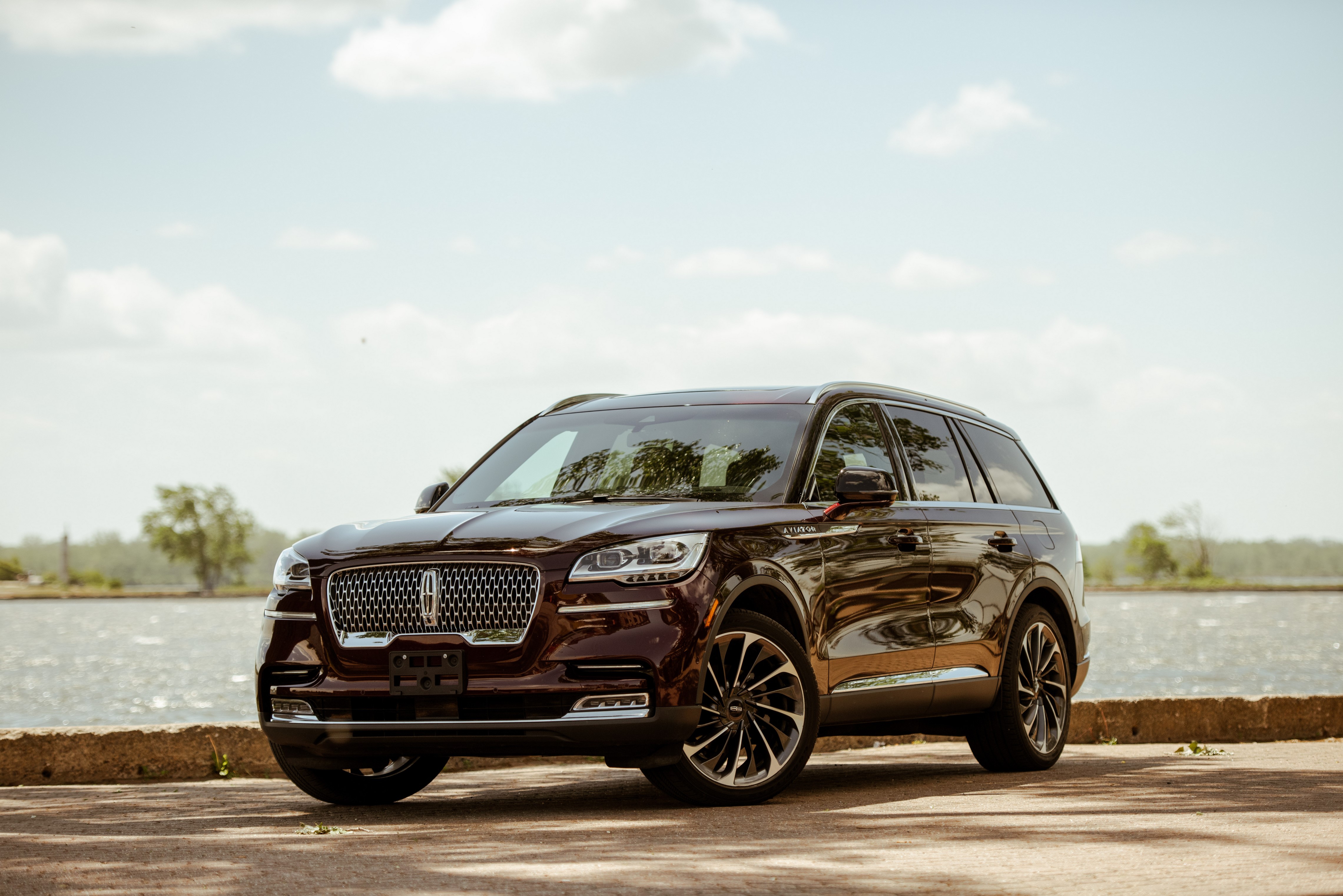 2020 Lincoln Aviator Reserve Metallic SUV HD Wallpaper