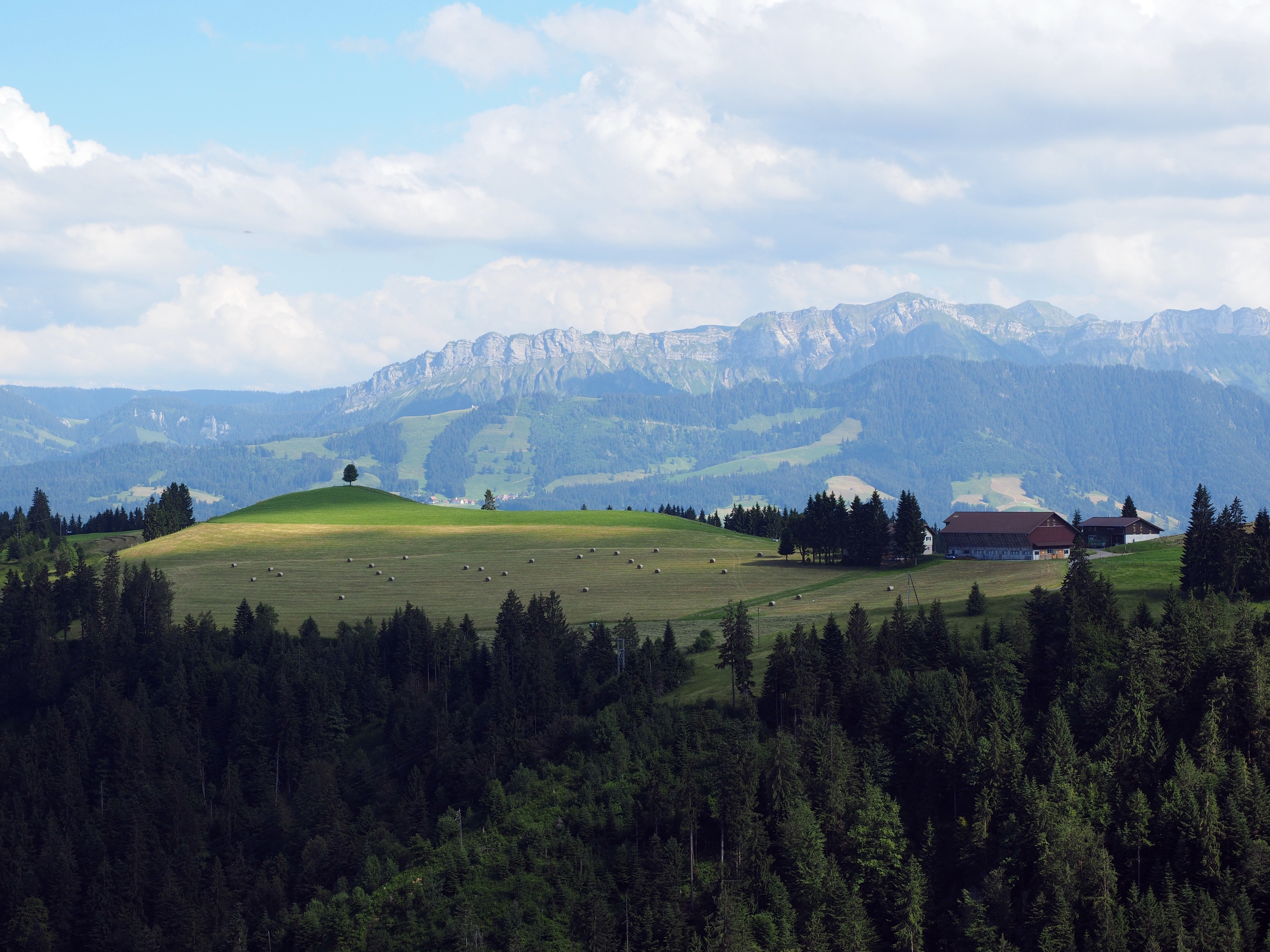 4K Napf Region, Canton Bern, Switzerland Landscape HD Wallpaper