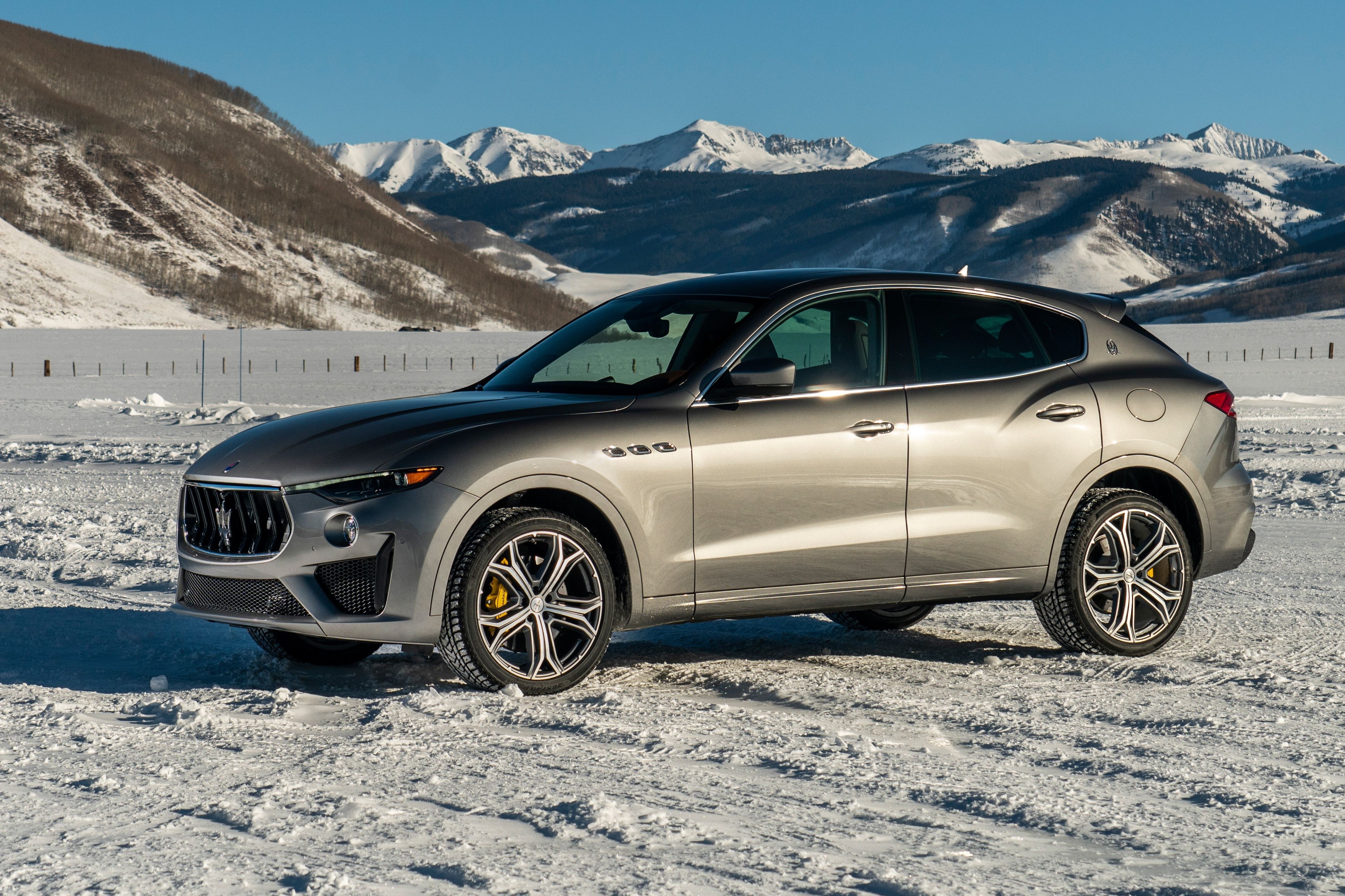 Maserati Levante GTS in Snow HD Wallpaper