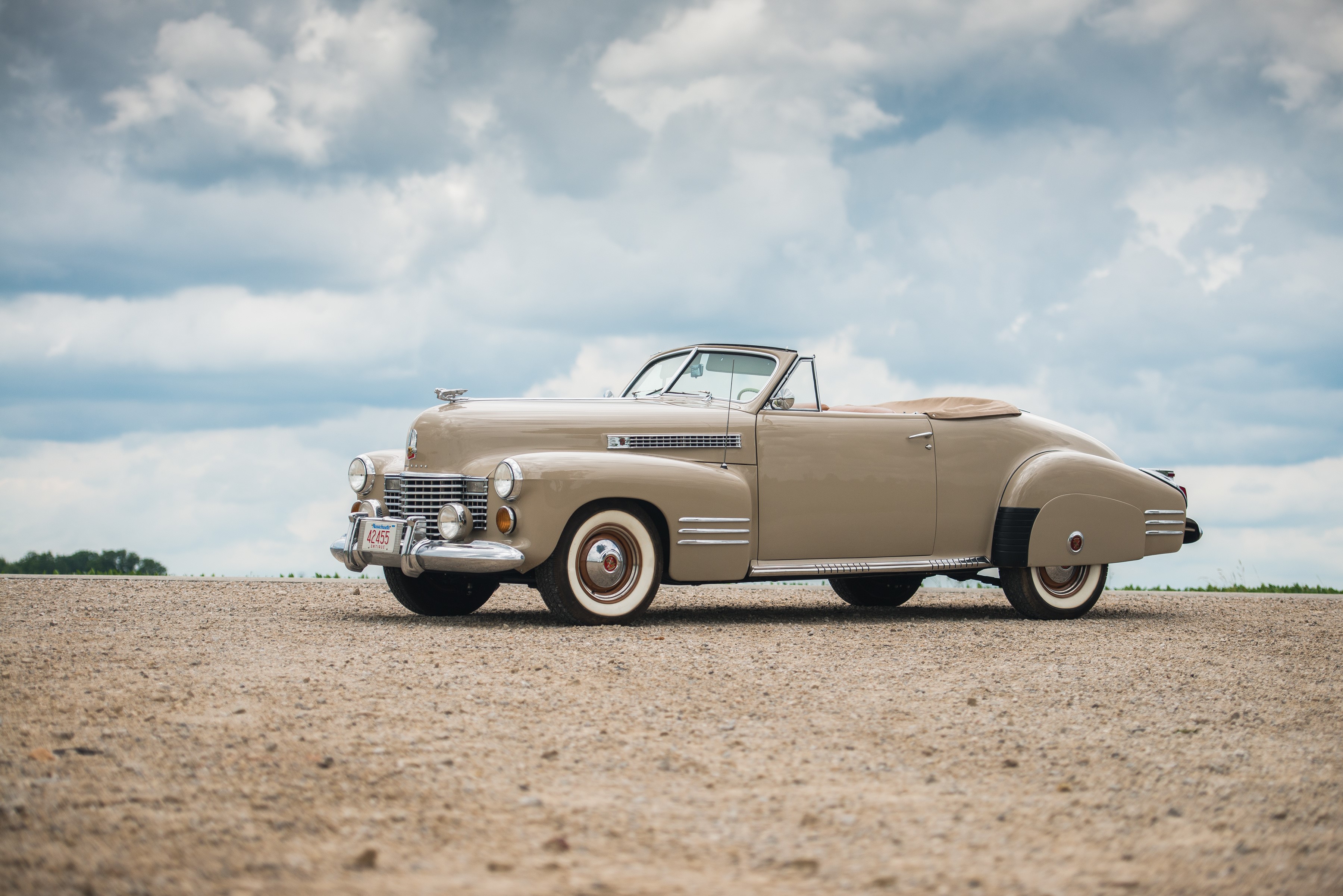1941 Cadillac Sixty-Two Convertible Coupe Deluxe HD Wallpaper
