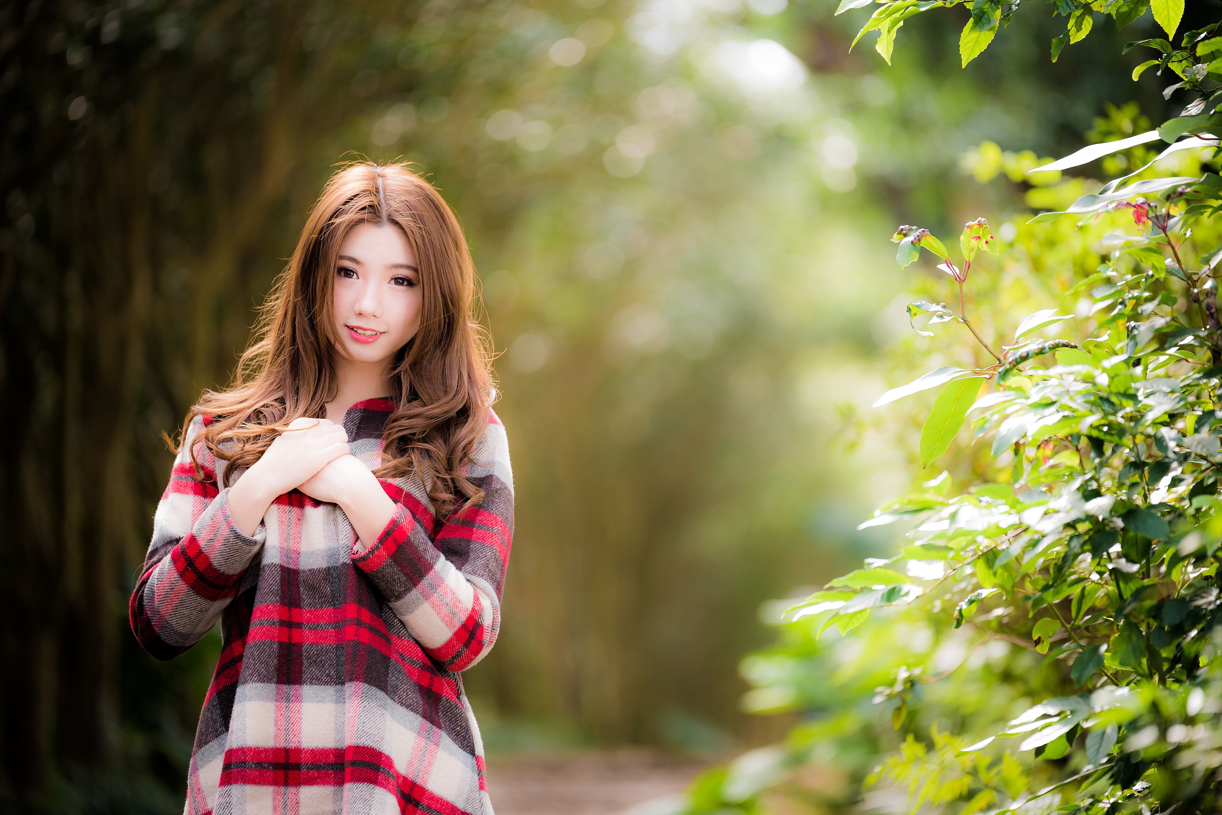 4K Asian Woman with Brown Hair and Bokeh HD Wallpaper