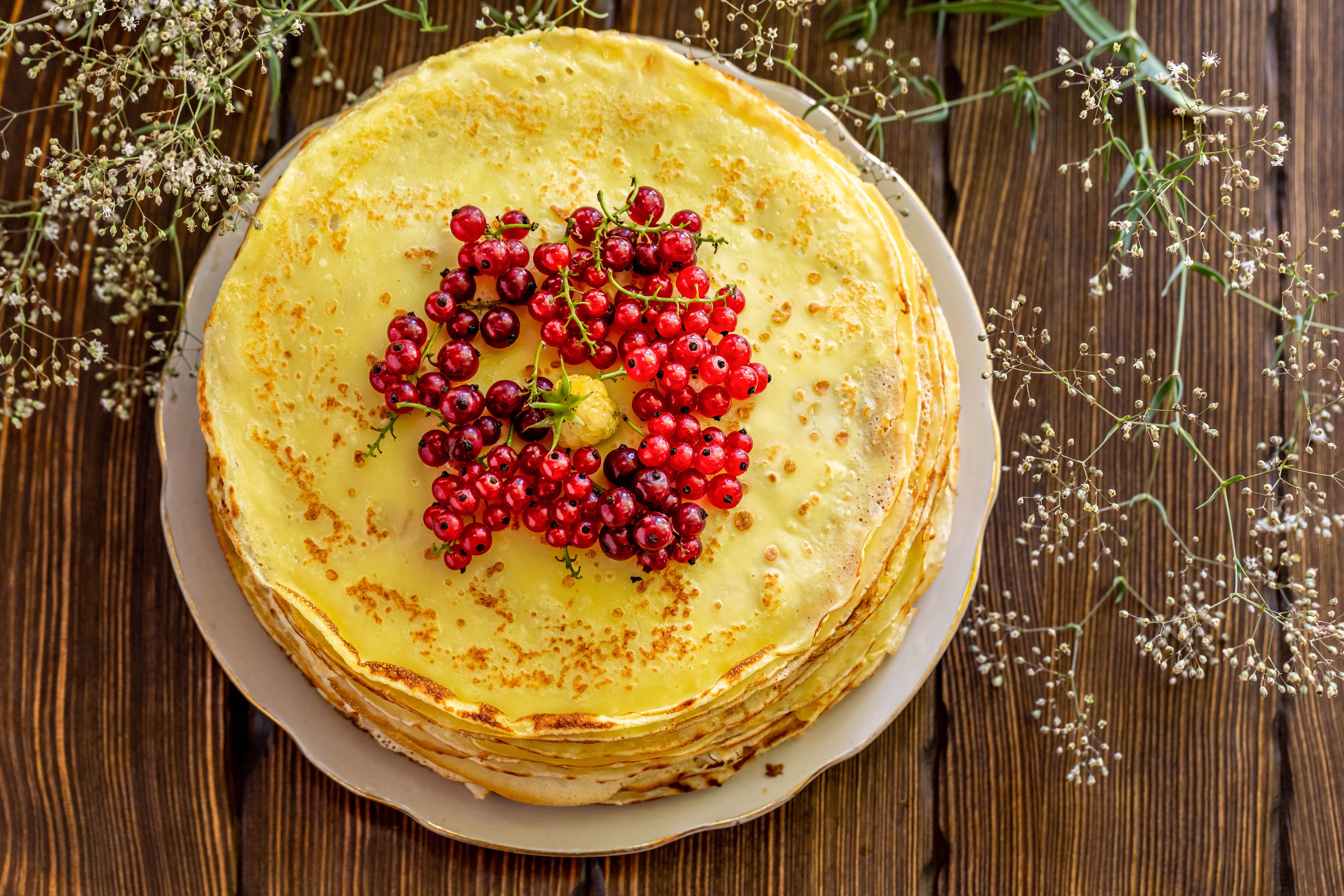 Stack of Pancakes with Red Currants on a Plate HD Wallpaper