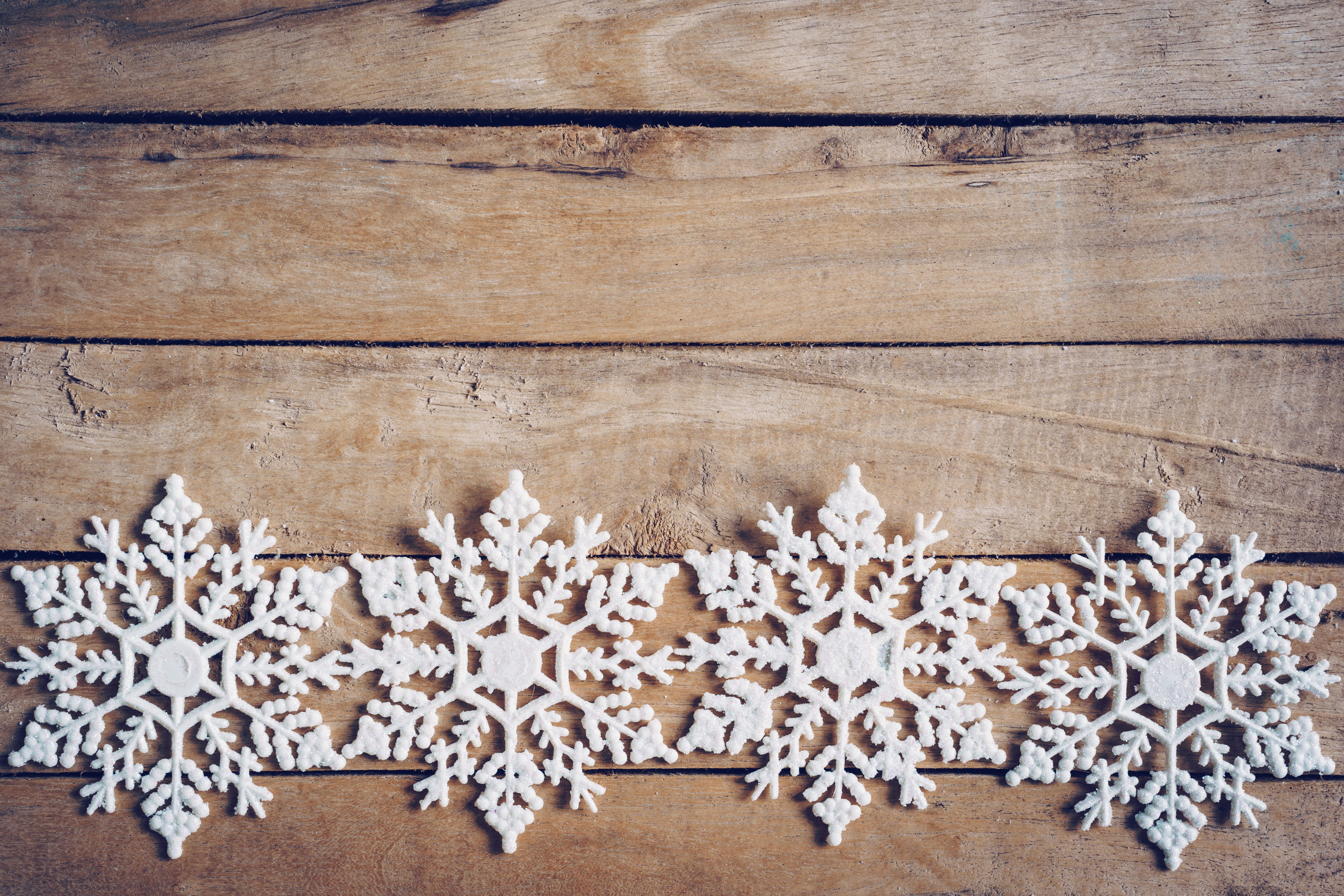 Snowflakes on Wood Planks Christmas Template HD Wallpaper
