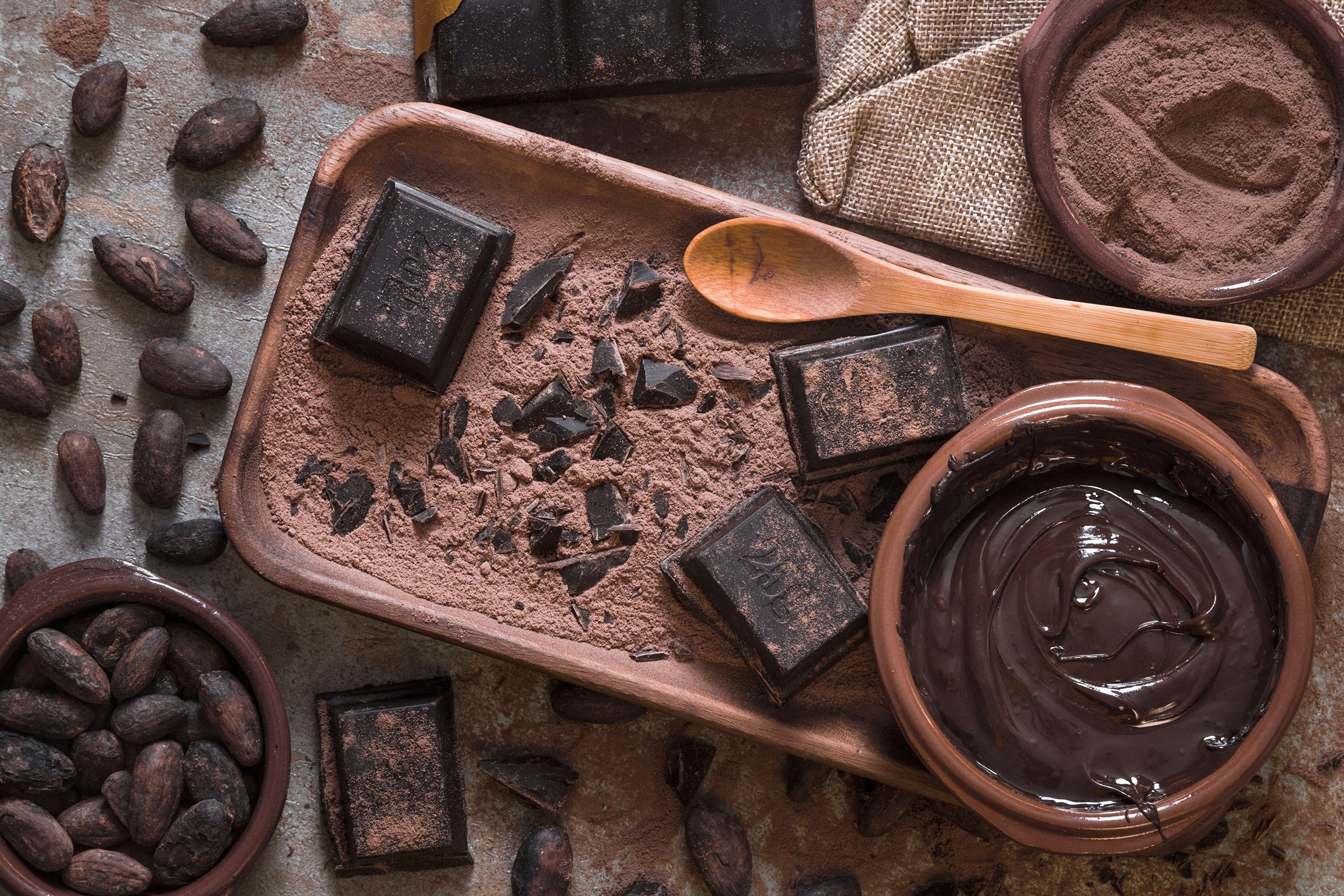 Chocolate bars, cocoa powder, and cocoa beans HD Wallpaper