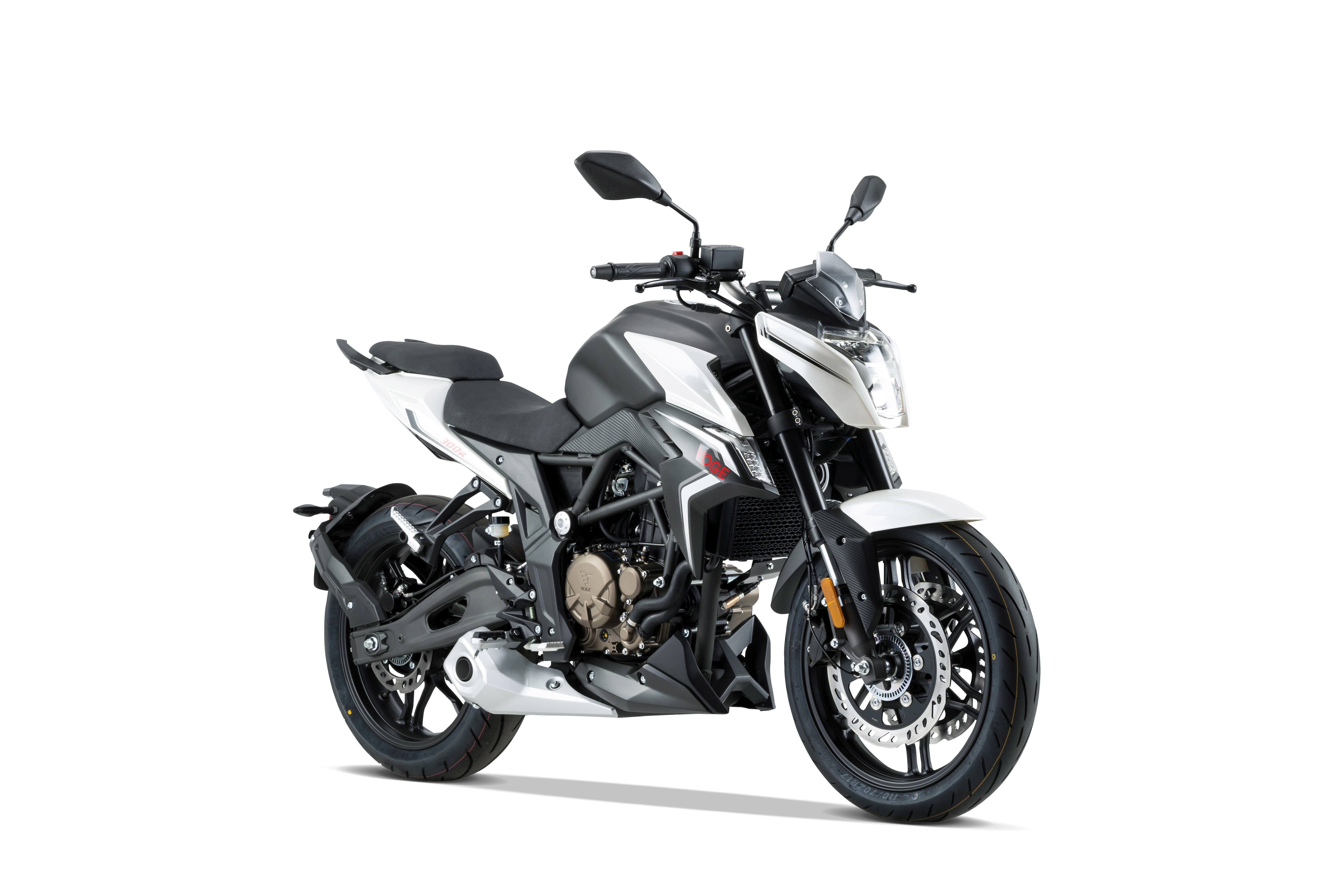 Voge 300 R motorcycle, side view HD Wallpaper