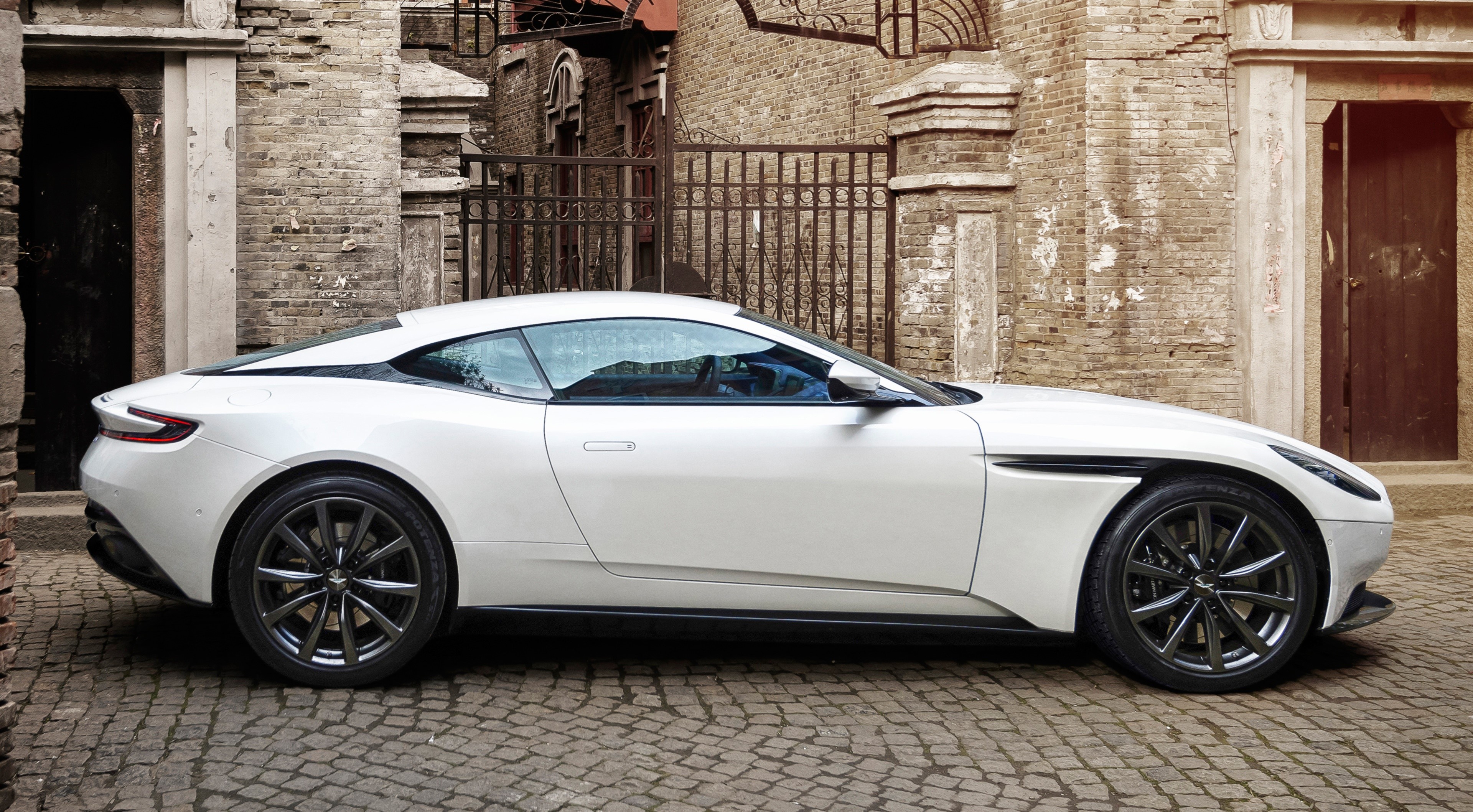 White Aston Martin DB11 V8 Coupe HD Wallpaper
