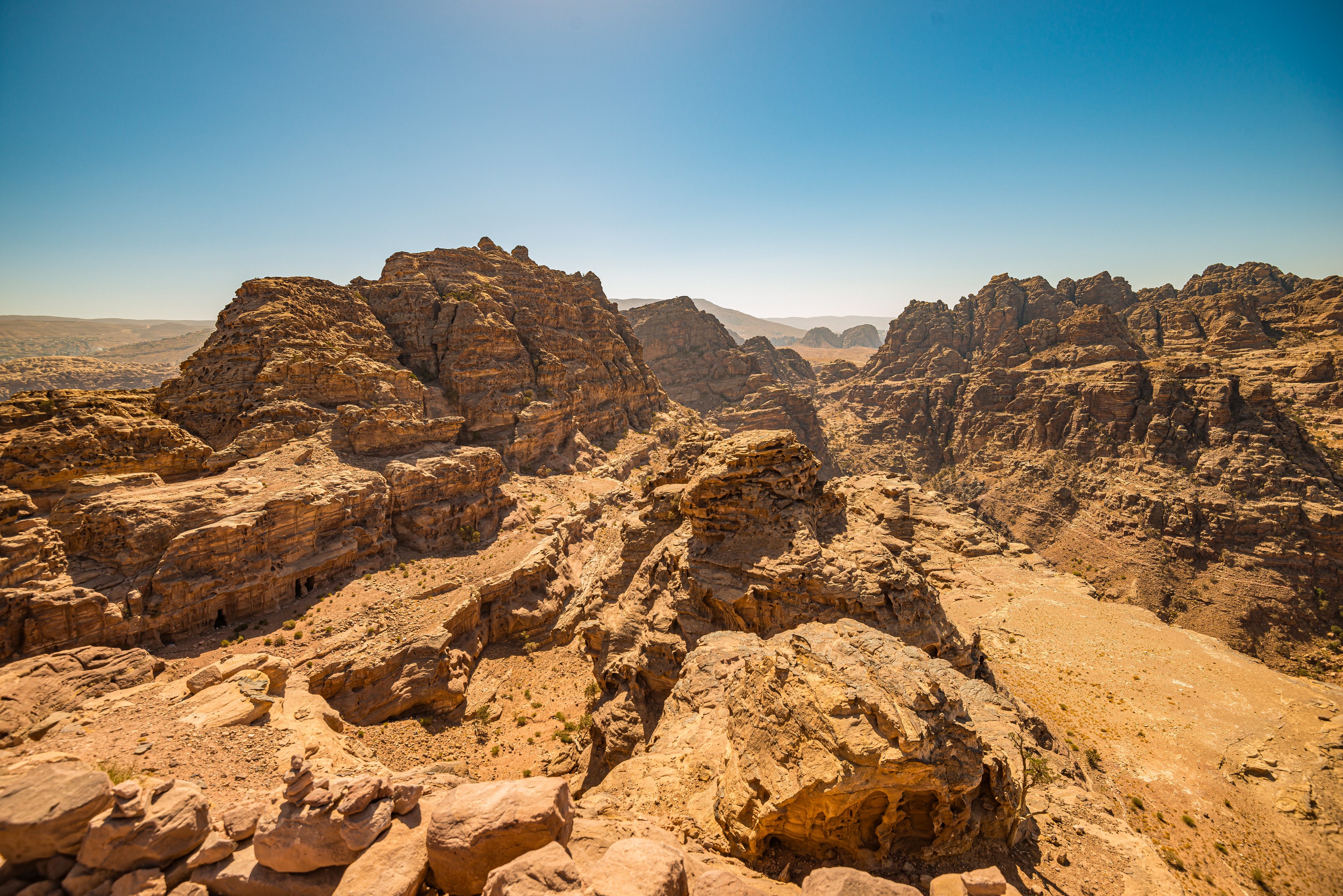 Petra Jordan Desert Crags 4K HD Wallpaper