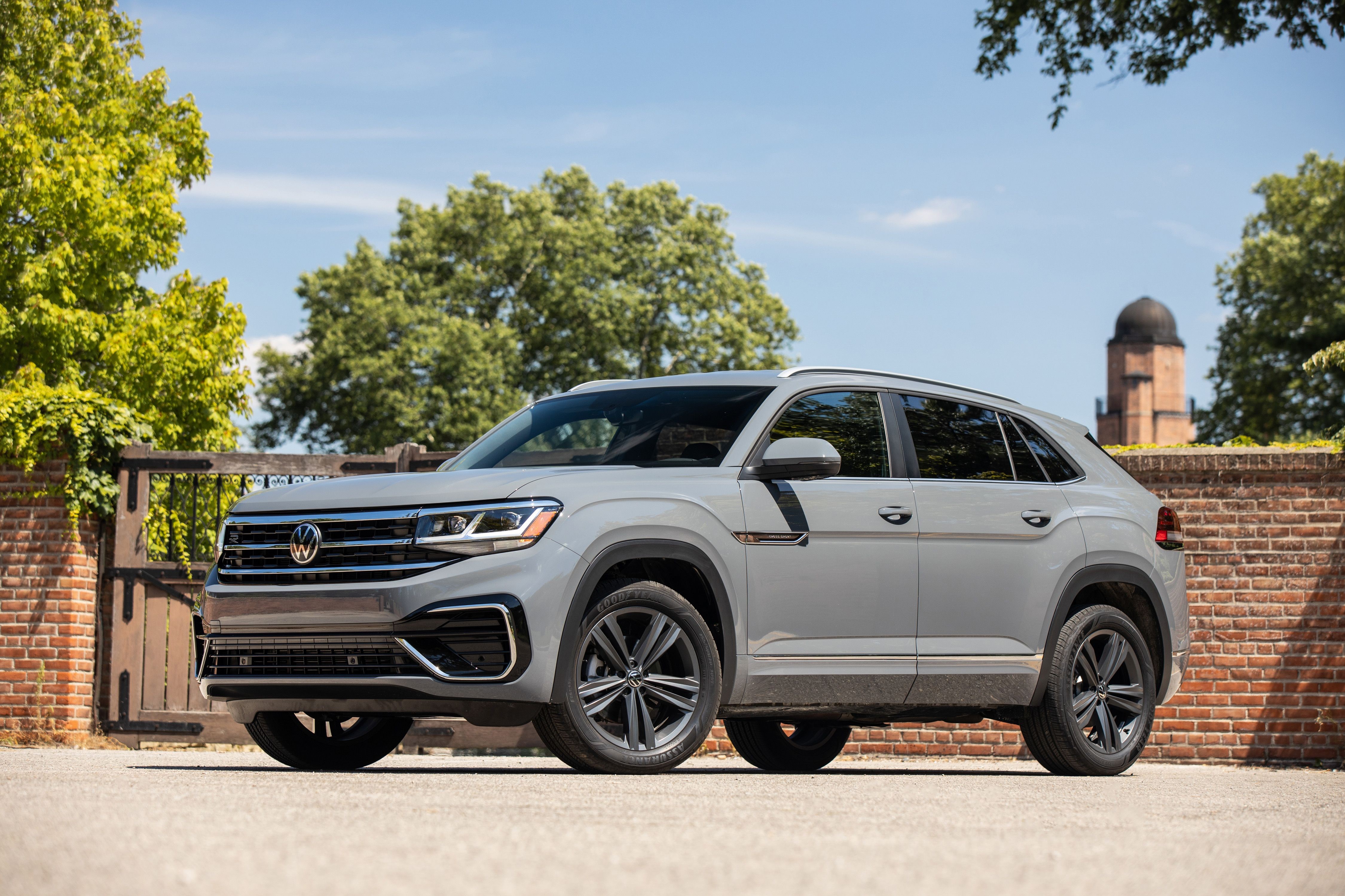 2020 Volkswagen Atlas Cross Sport SE R-Line Crossover HD Wallpaper