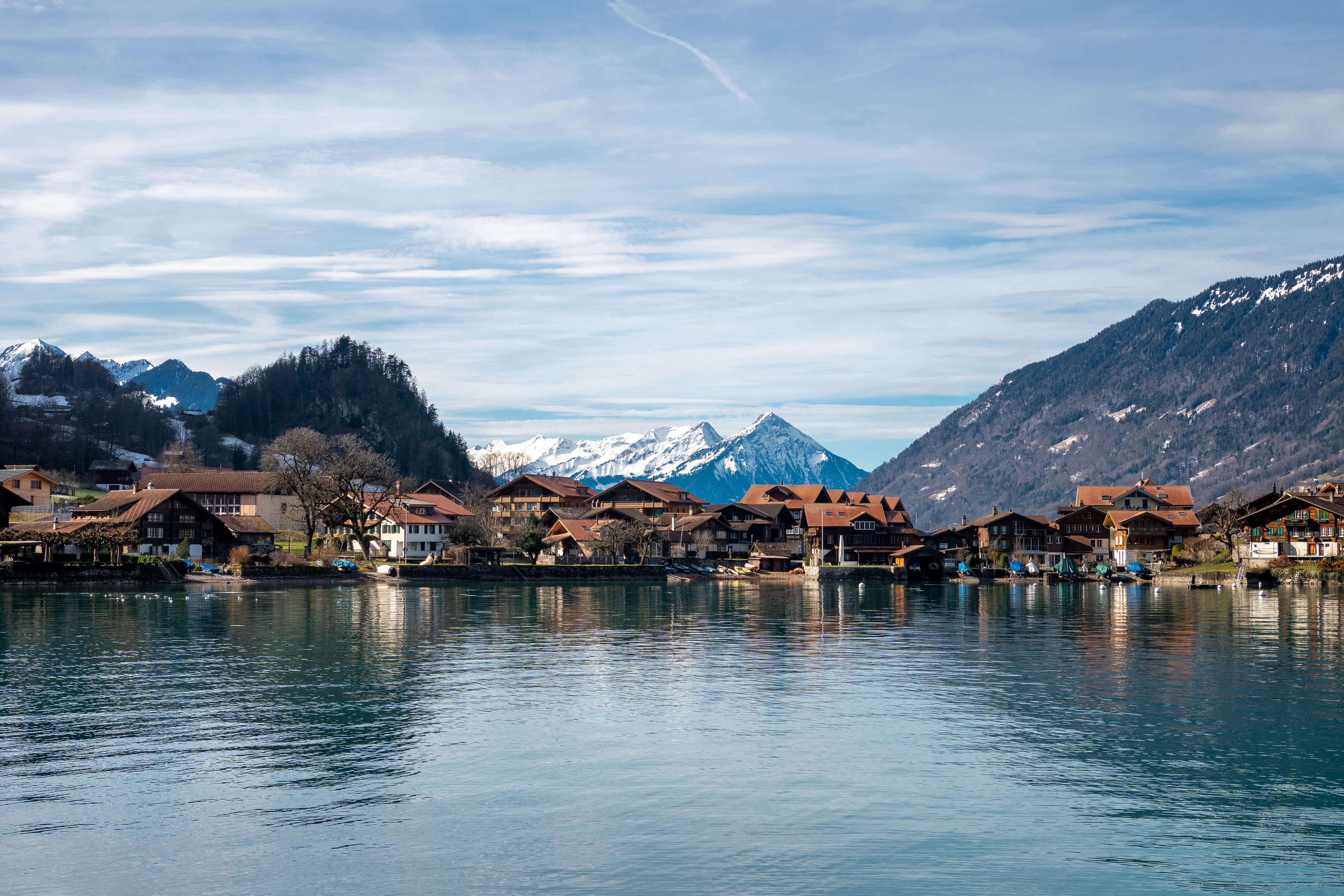 Iseltwald village on Lake Brienz, Canton Bern, Switzerland HD Wallpaper