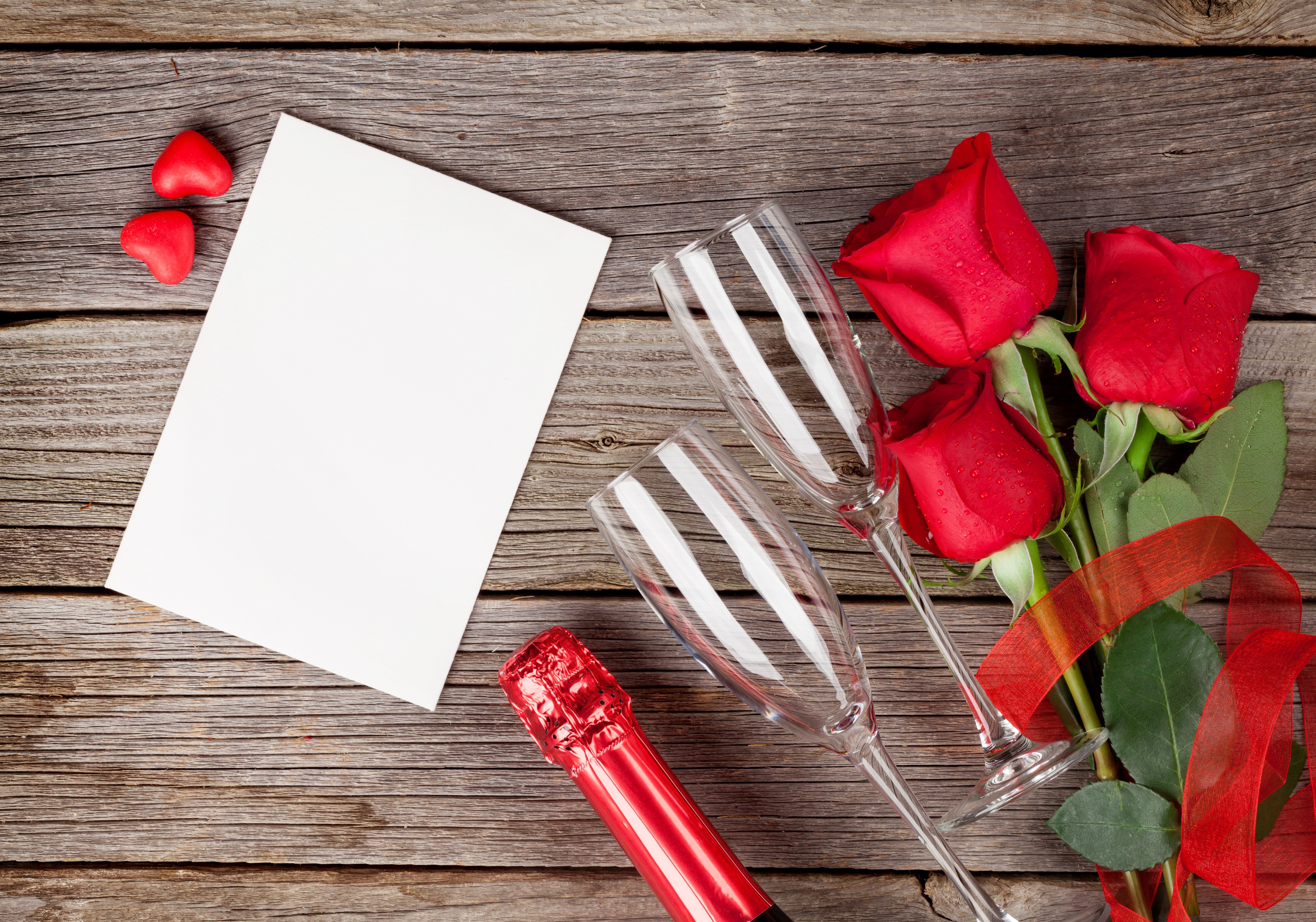 Valentine's Day Champagne Glasses with Roses and Card HD Wallpaper