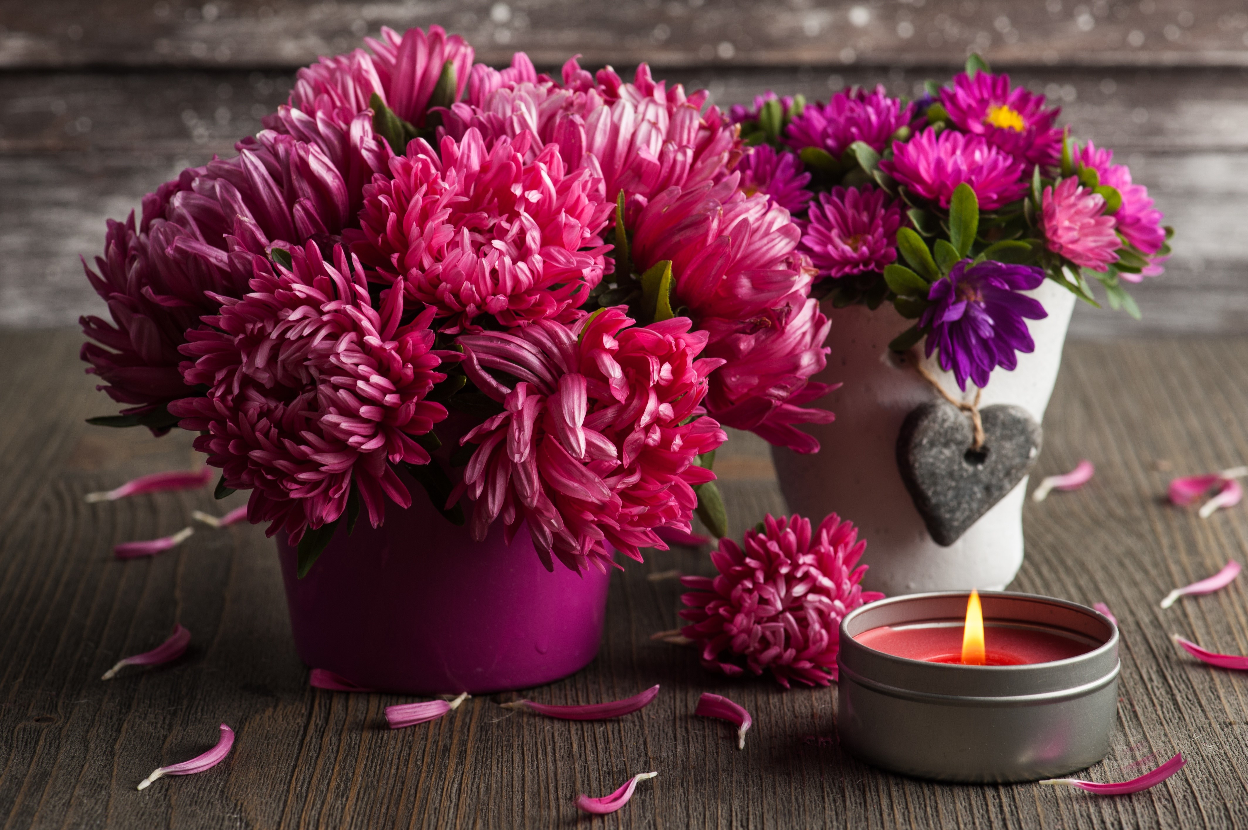 4K Chrysanthemums Bouquets with Candle HD Wallpaper