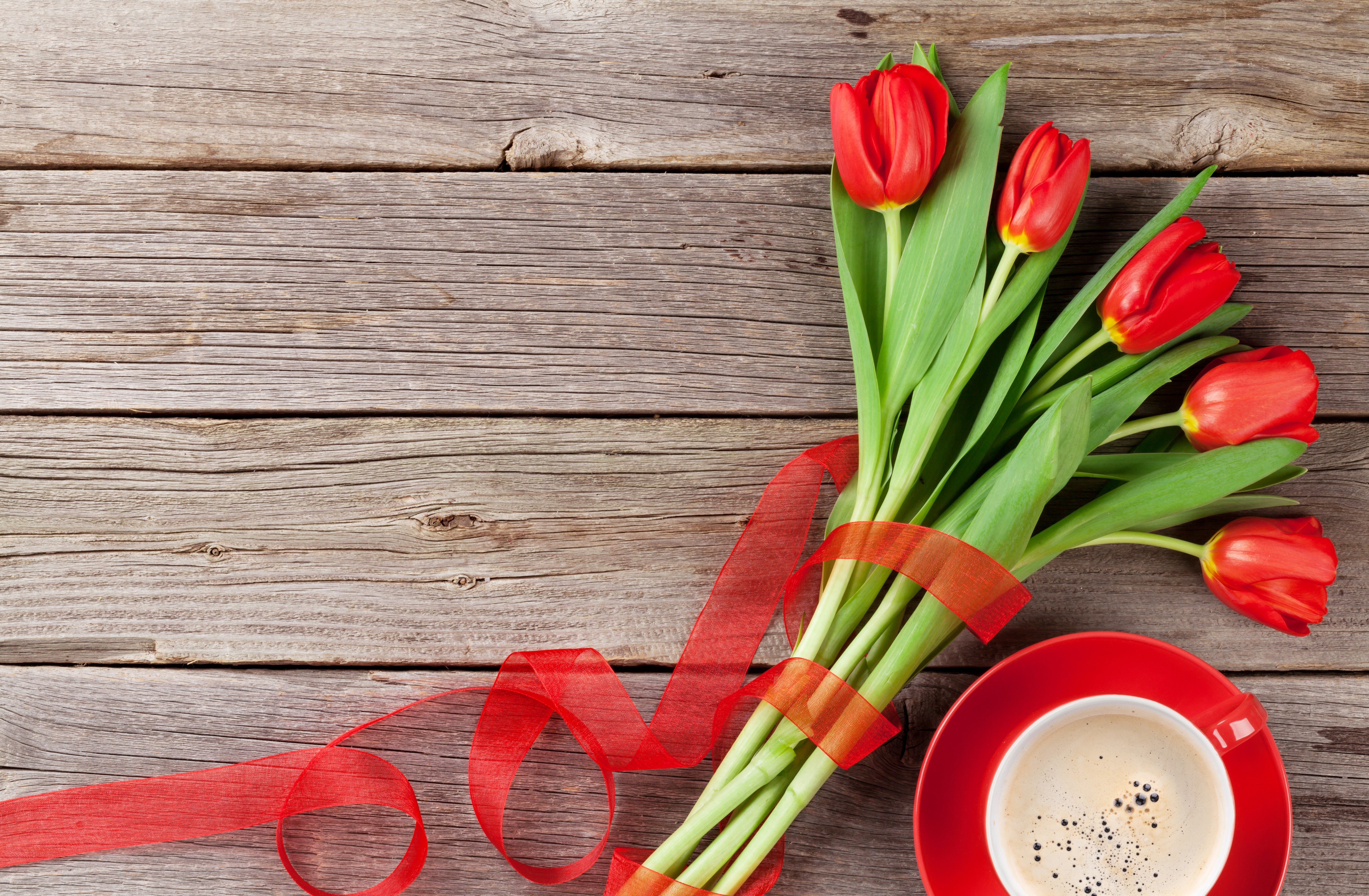 Red Tulips and Coffee on Wood Planks HD Wallpaper