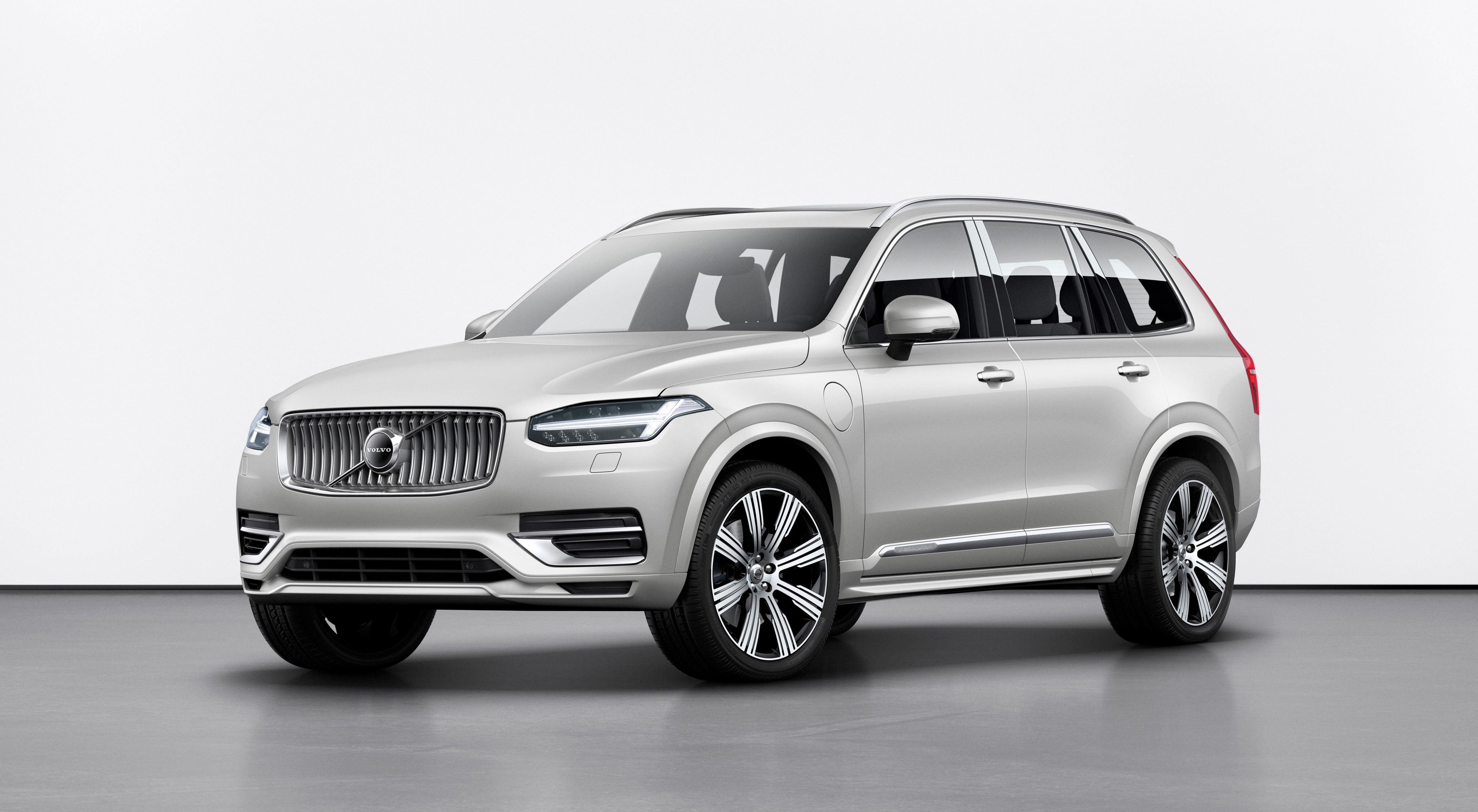 2019 Volvo XC90 T8 Twin Engine Inscription SUV HD Wallpaper