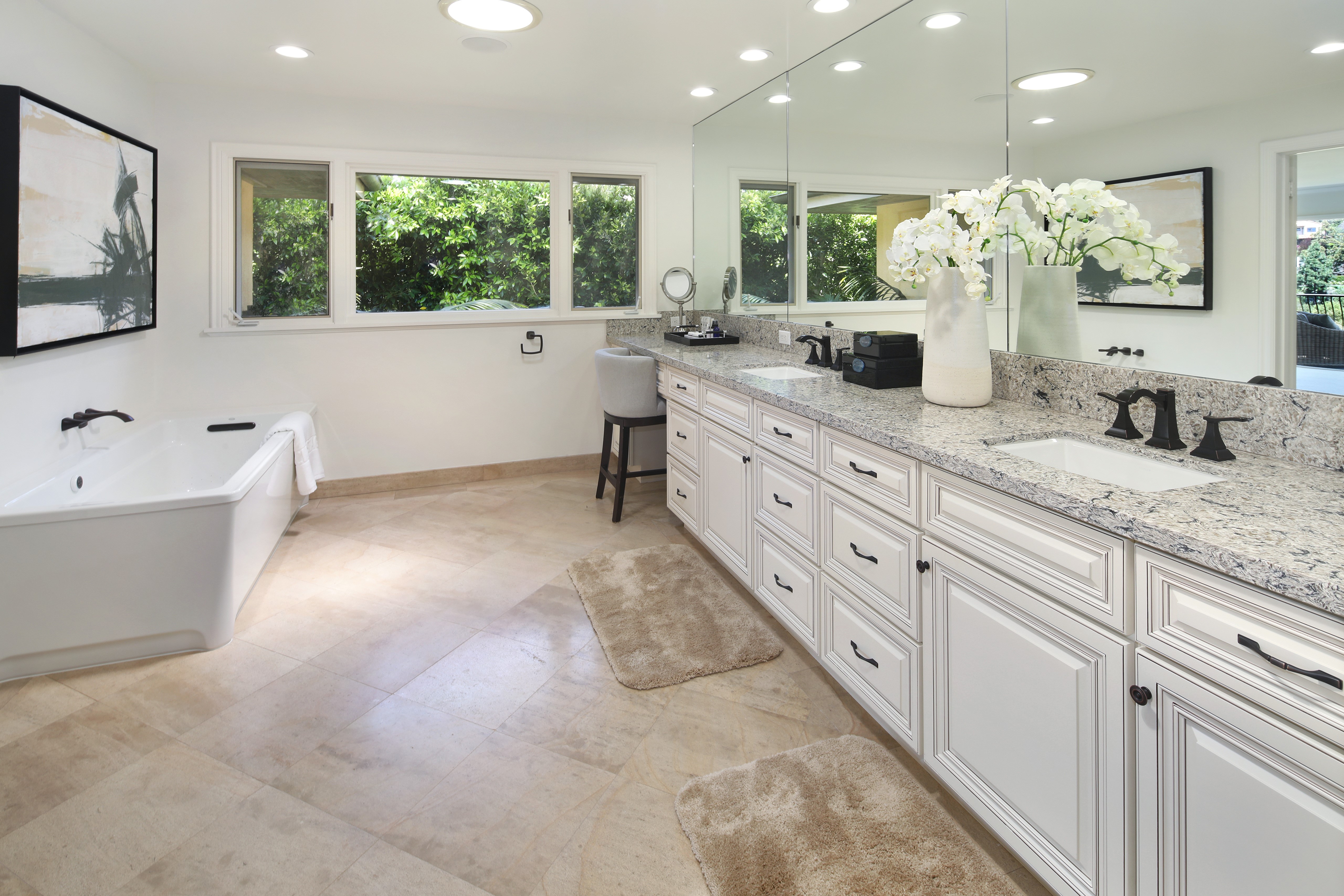Modern Bathroom with Bathtub and Double Vanity HD Wallpaper