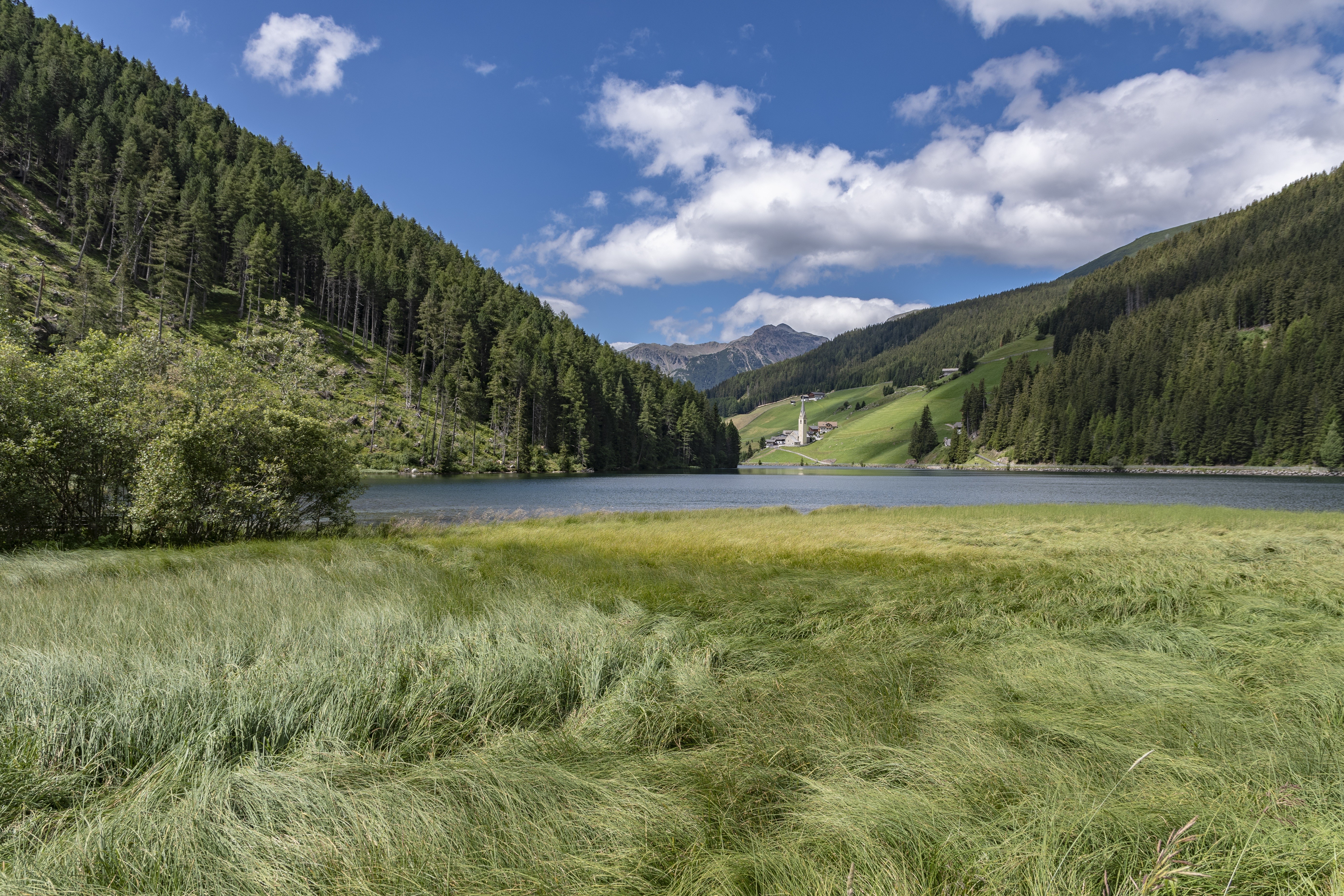 Lake Valdurna in Sarentino, Bolzano, Italy HD Wallpaper
