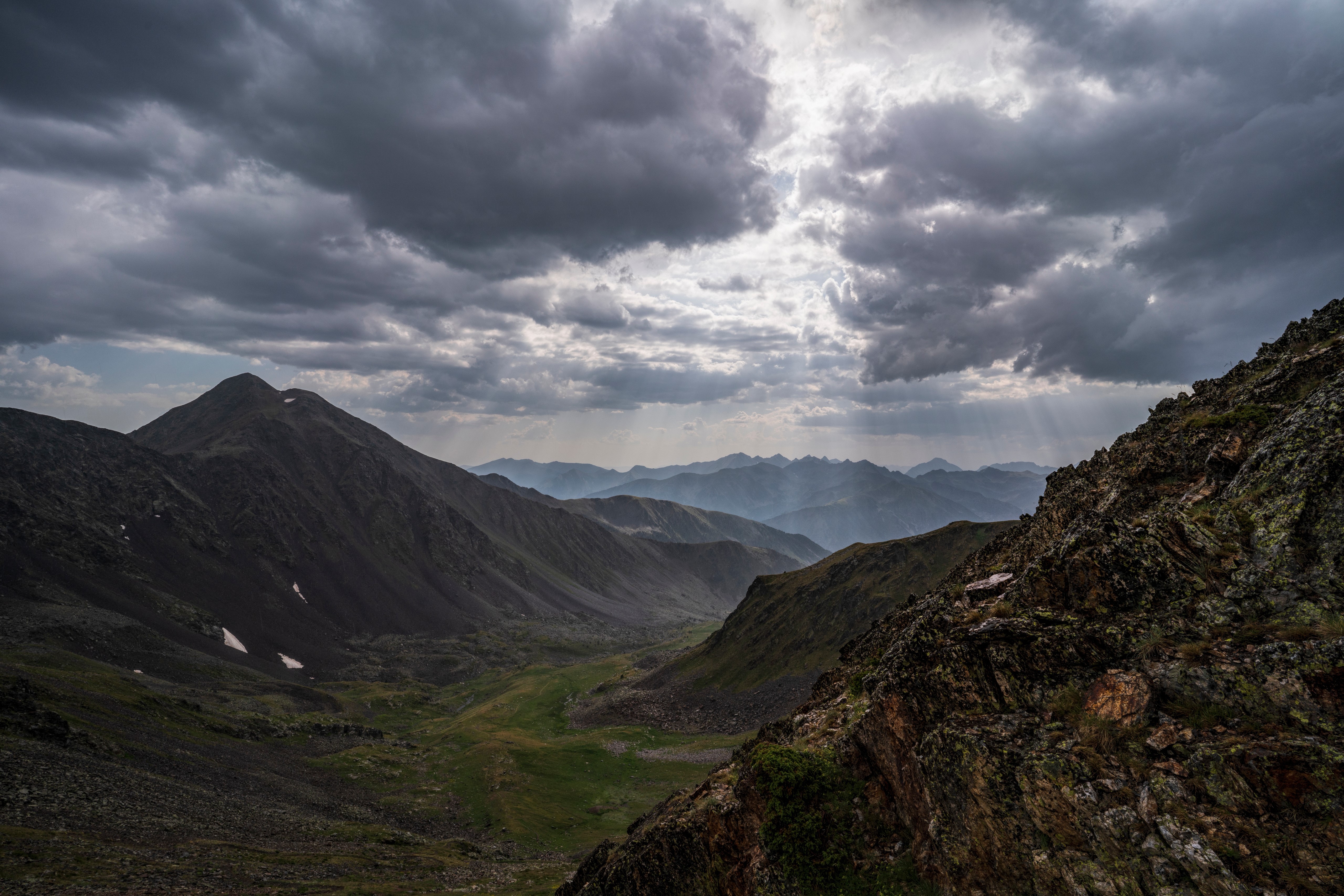 Mountains and clouds in Ransol, Andorra HD Wallpaper