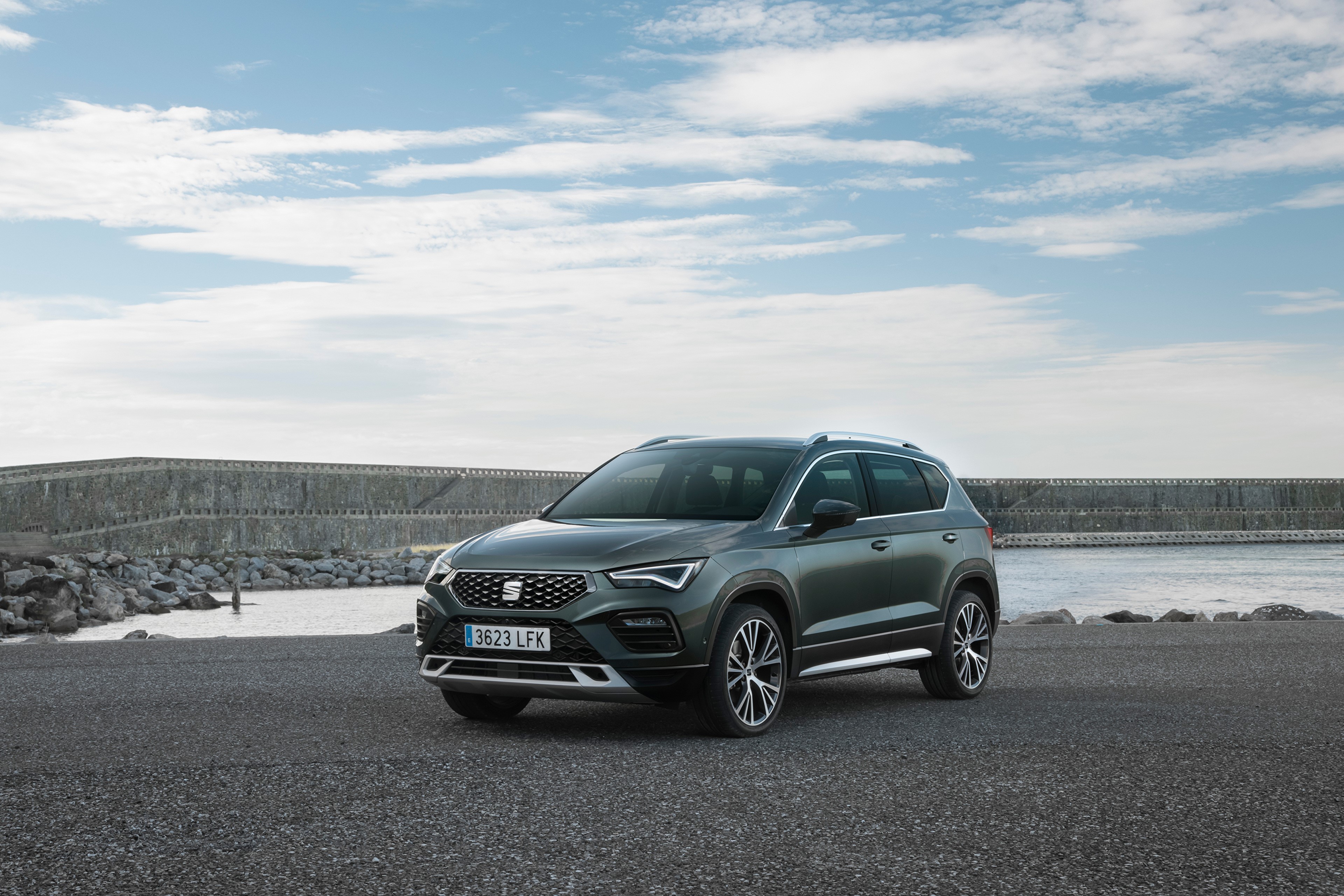 Seat Ateca Xperience Crossover 2020 HD Wallpaper