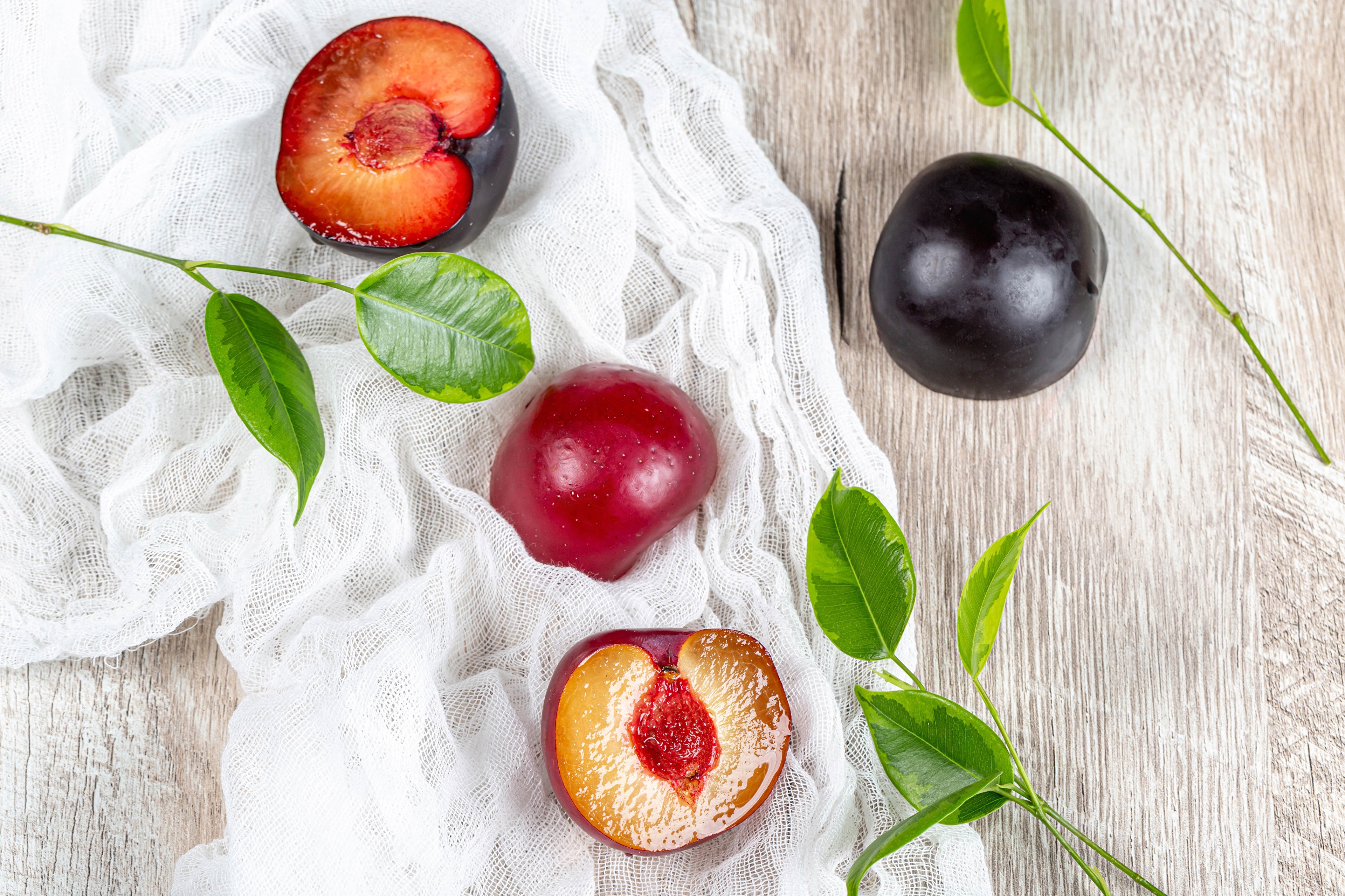 4K Plums with Branches HD Wallpaper