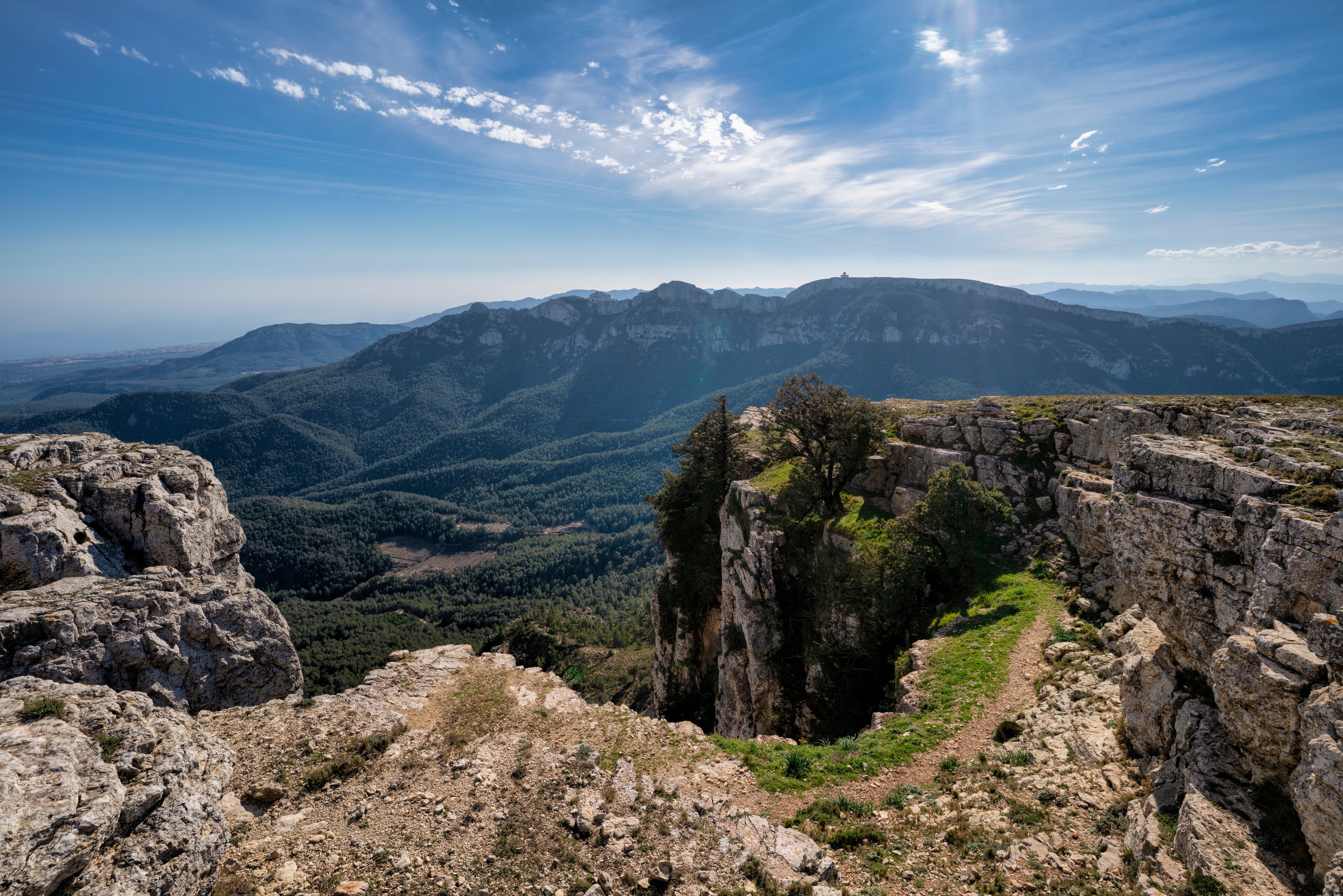 Mountains and cliffs in Catalonia, Spain HD Wallpaper