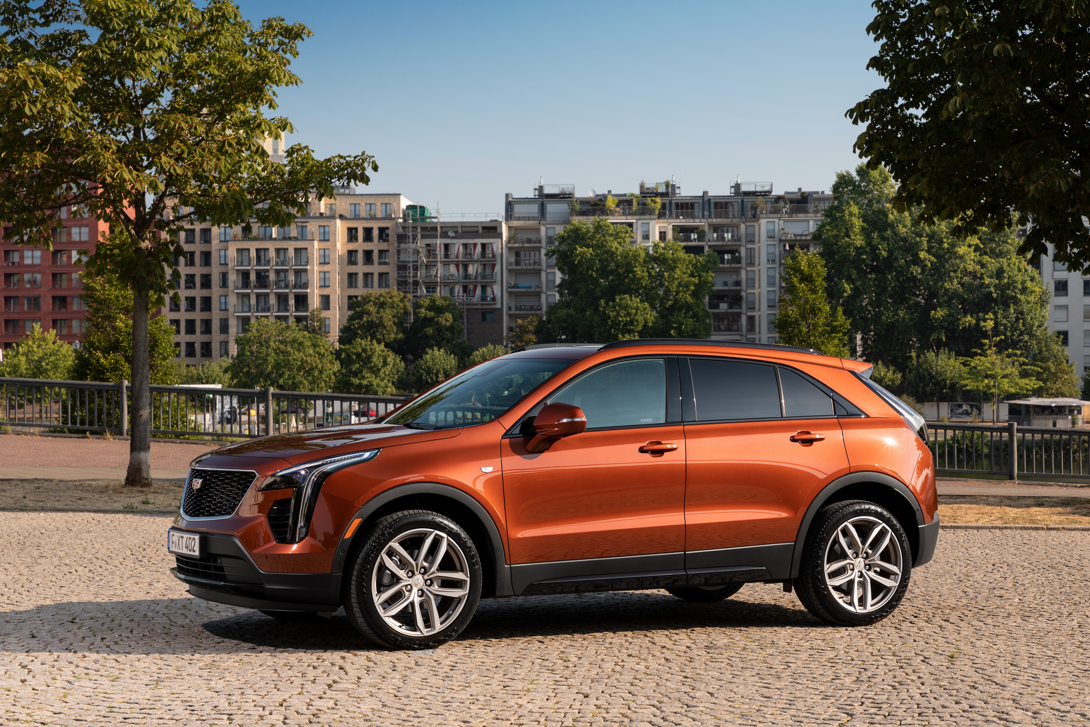 Cadillac XT4 350D Launch Edition Sport Crossover HD Wallpaper