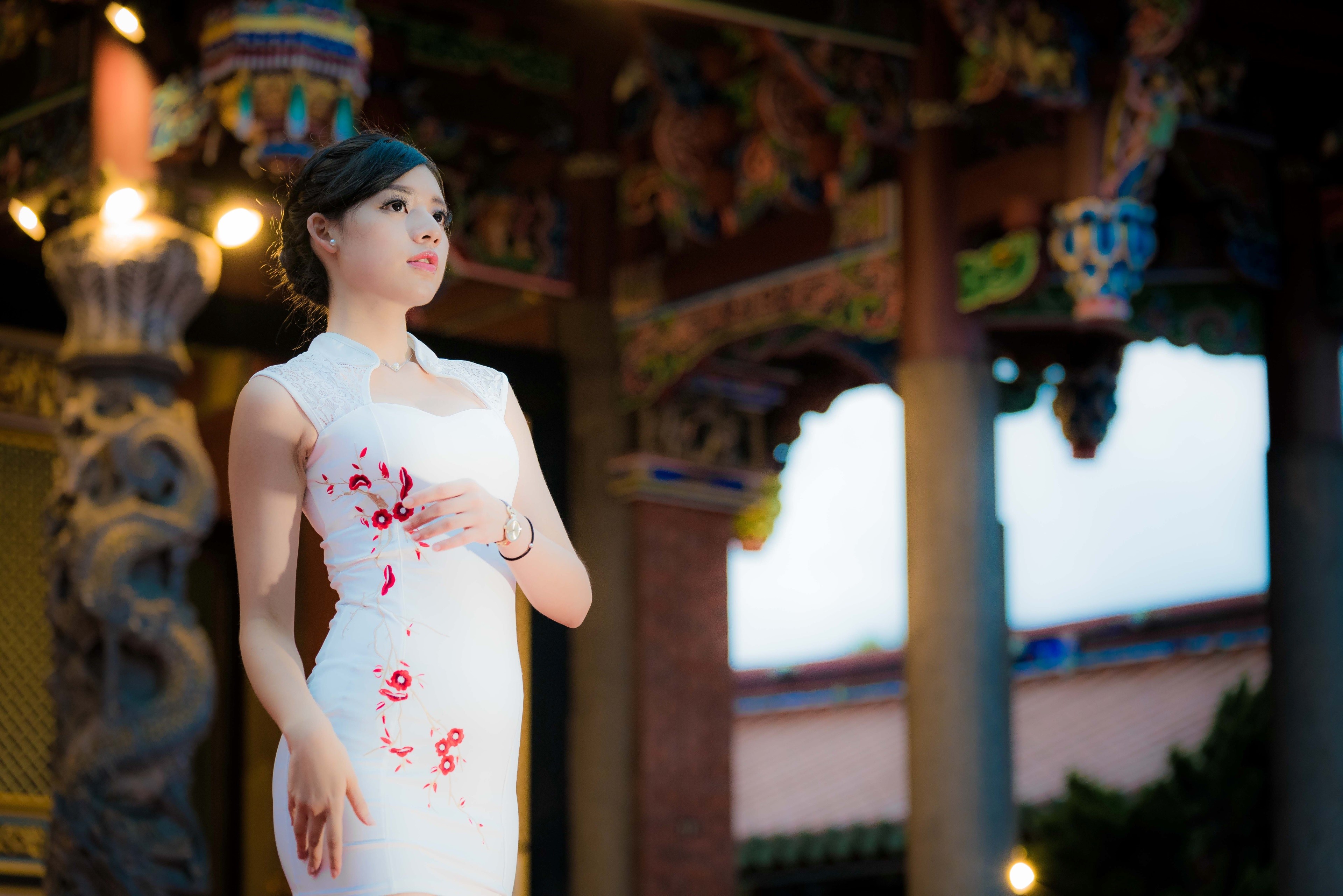 4K Portrait of Asian Brunette Girl in White Dress HD Wallpaper
