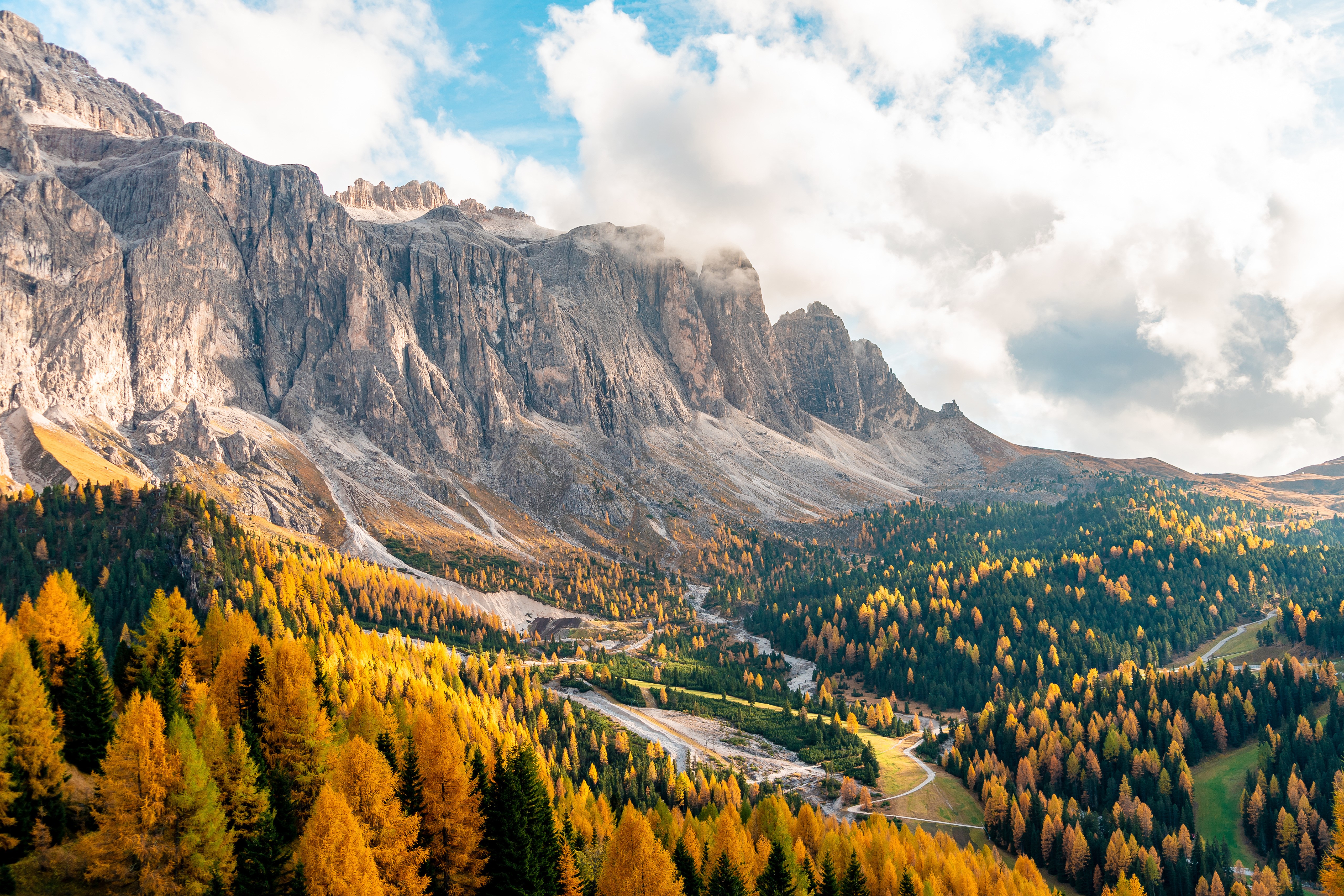 Passo Gardena, South Tyrol, Italy - Autumn Mountains HD Wallpaper