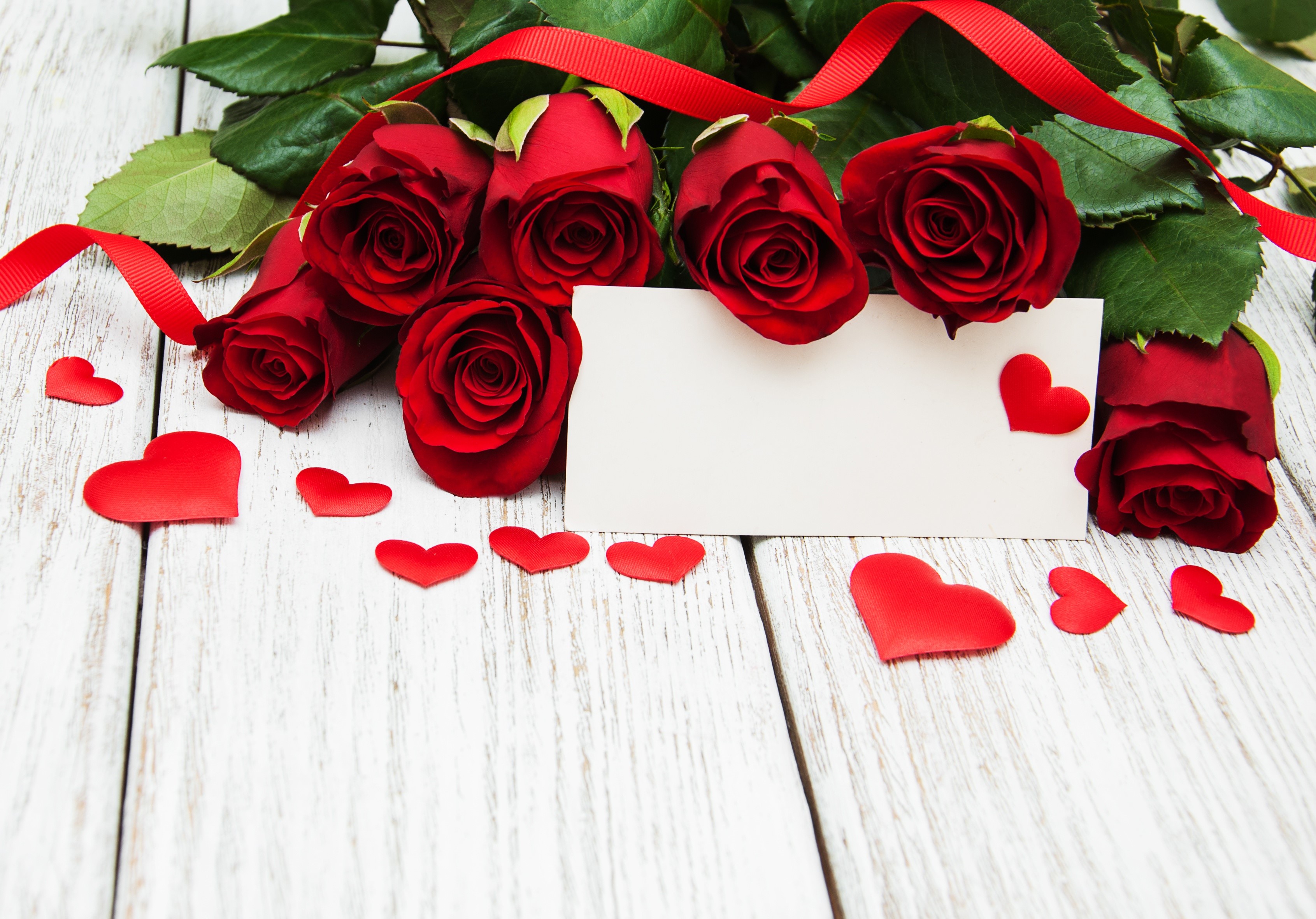 Red Roses and Hearts on Wooden Background HD Wallpaper