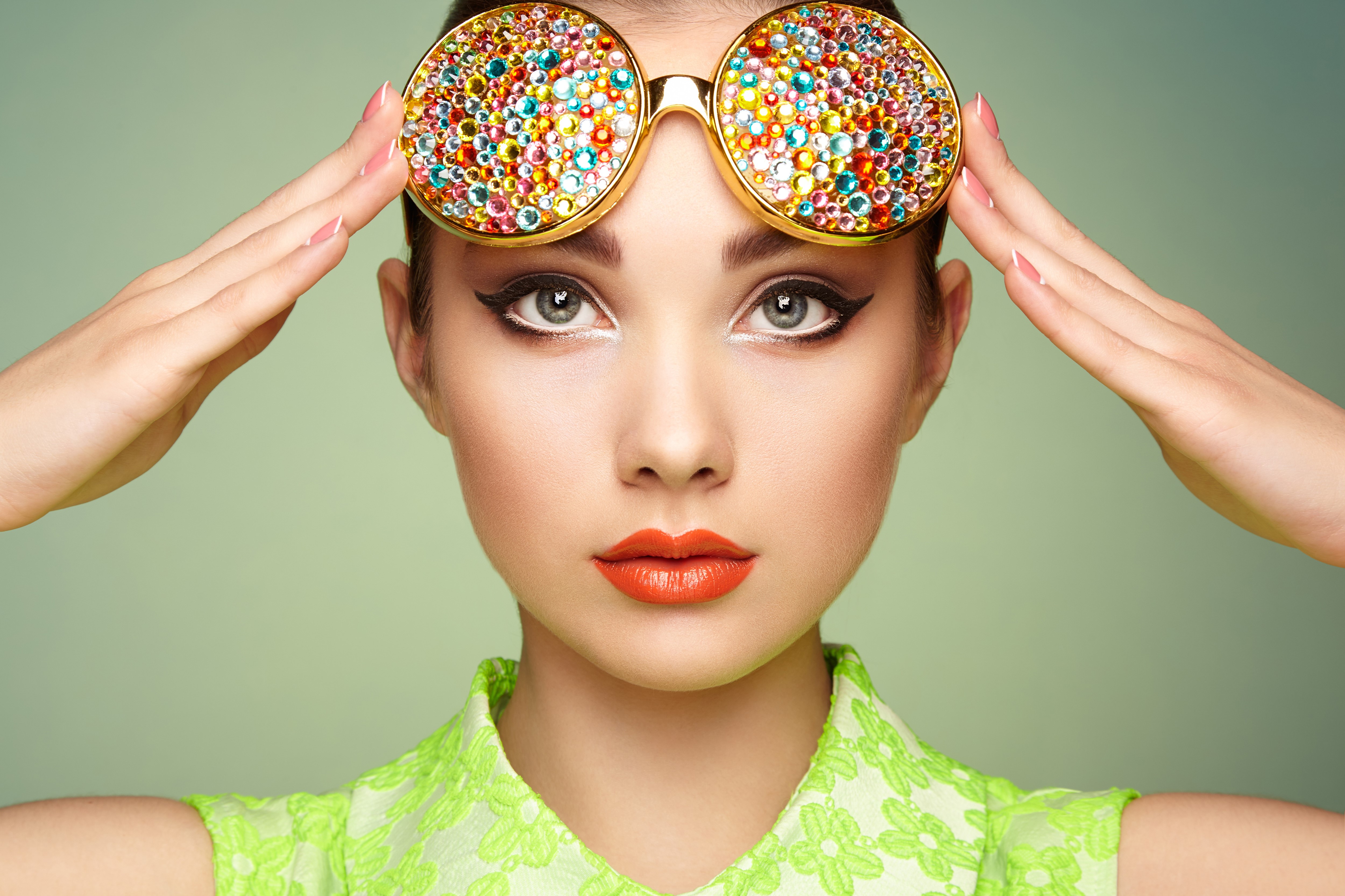Woman with jeweled glasses and red lips HD Wallpaper