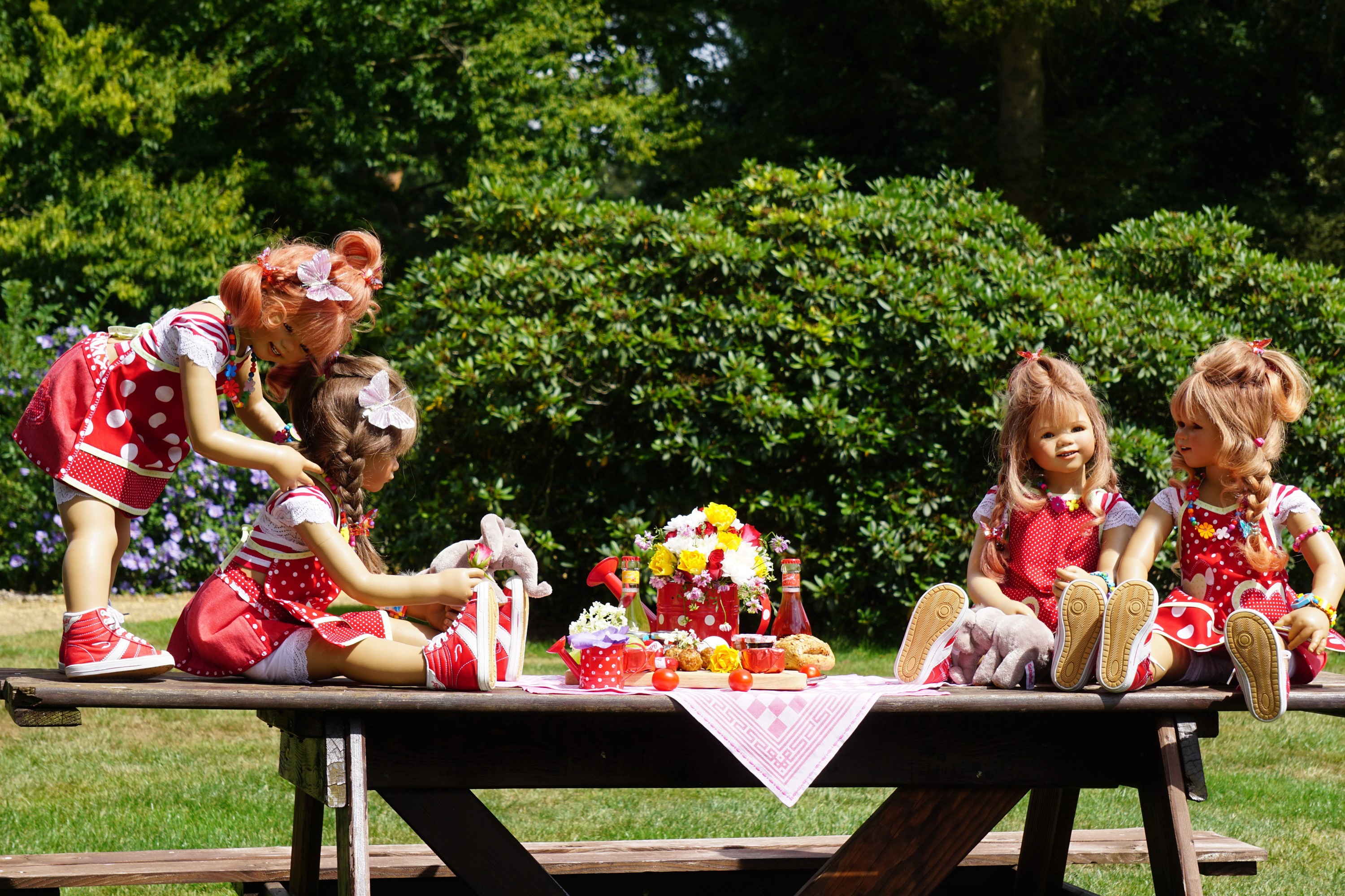 Dolls Having Picnic in Grugapark Essen Germany HD Wallpaper