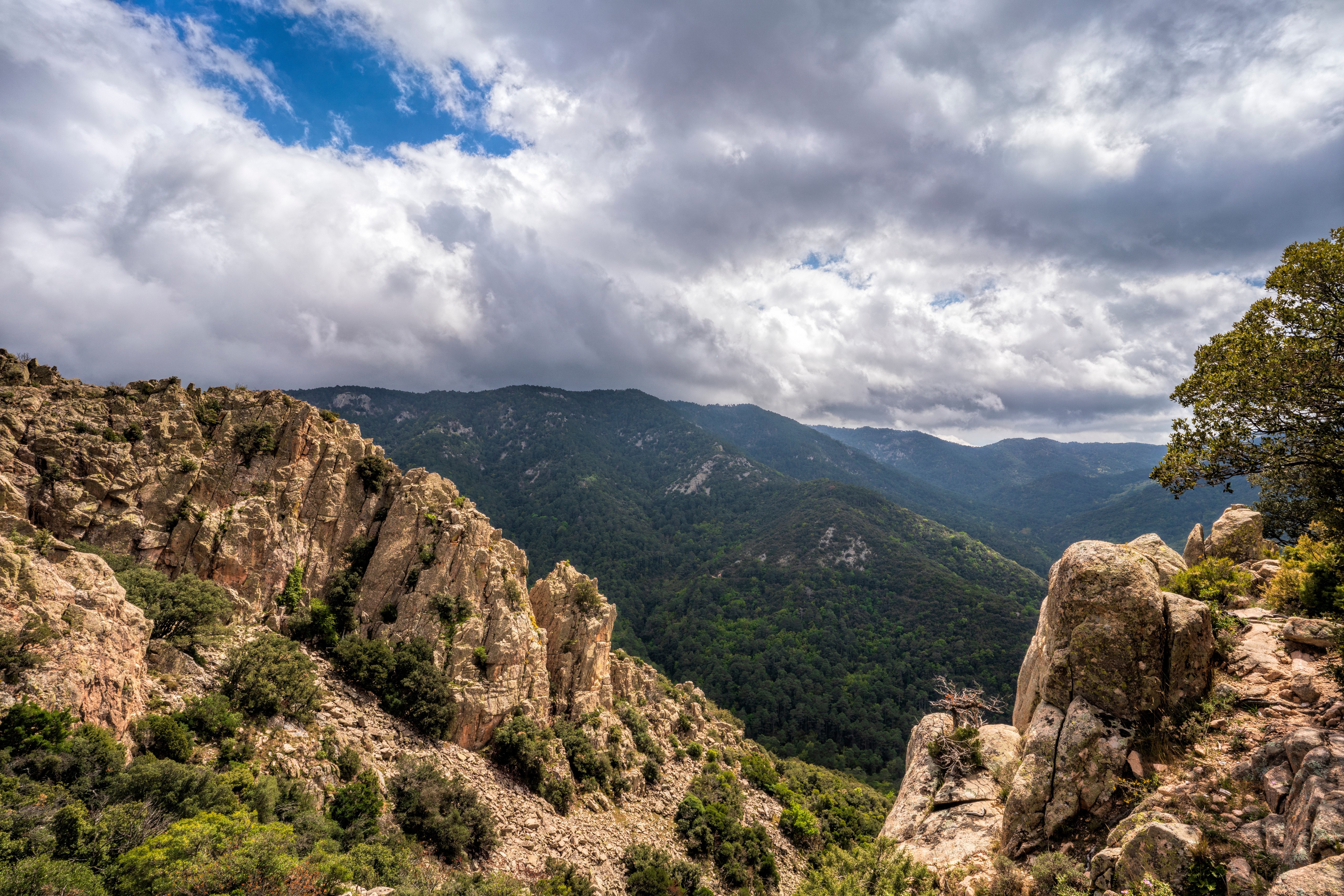 Mountains and clouds in Catalonia, Spain HD Wallpaper