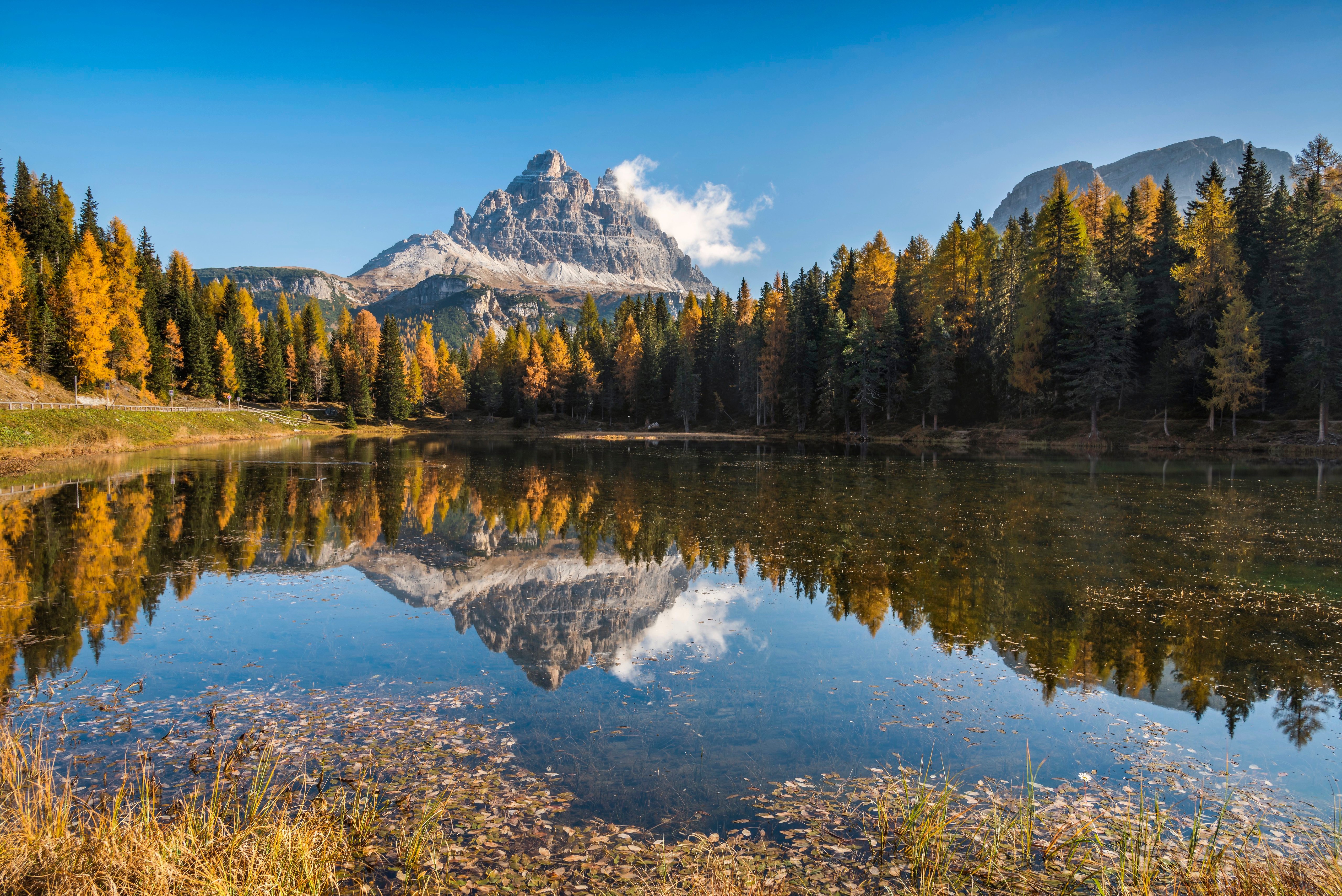 Lake Antorno in Dolomites, Italy during Autumn HD Wallpaper