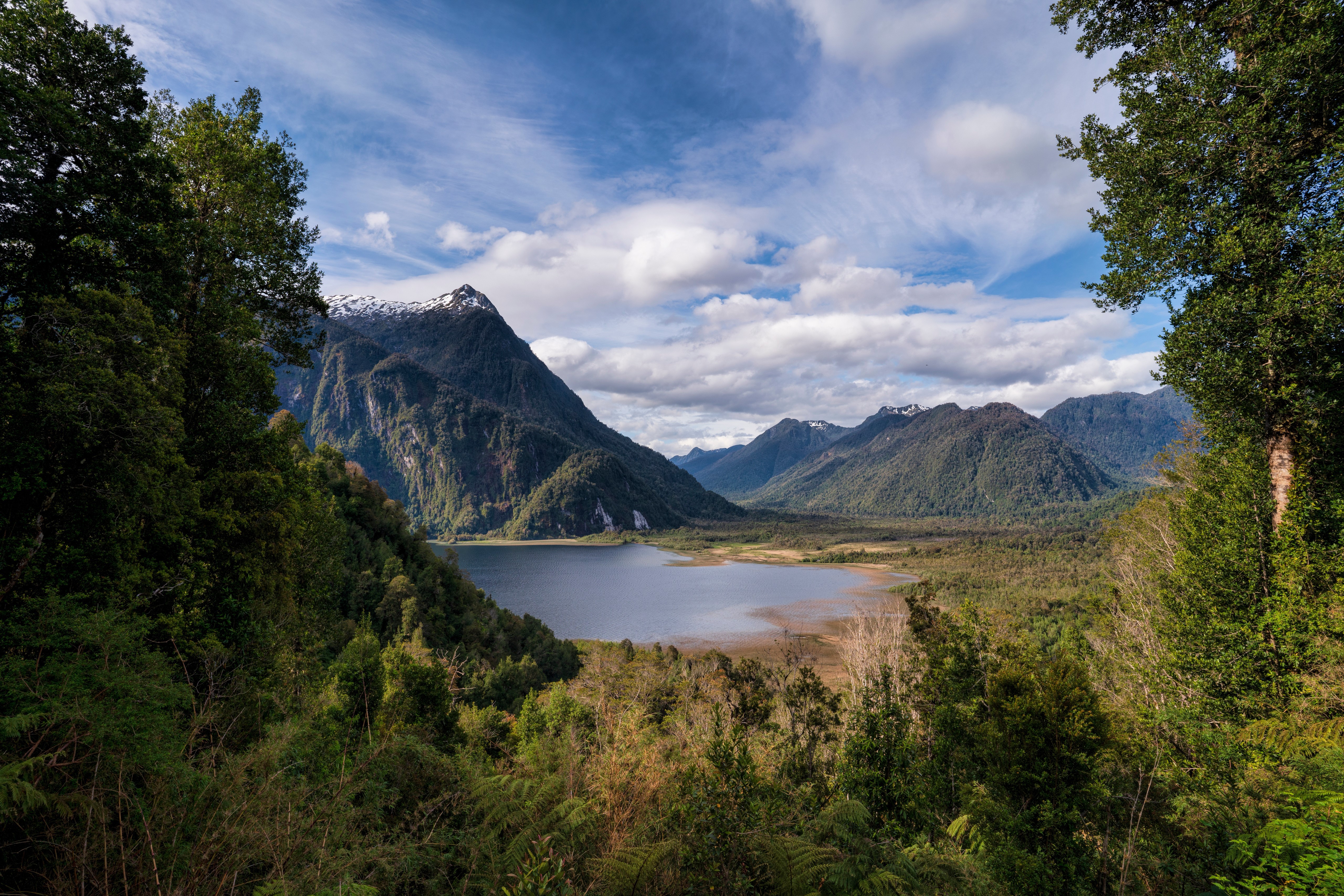 Rio Negro Lake, Chile, Mountains and Clouds HD Wallpaper