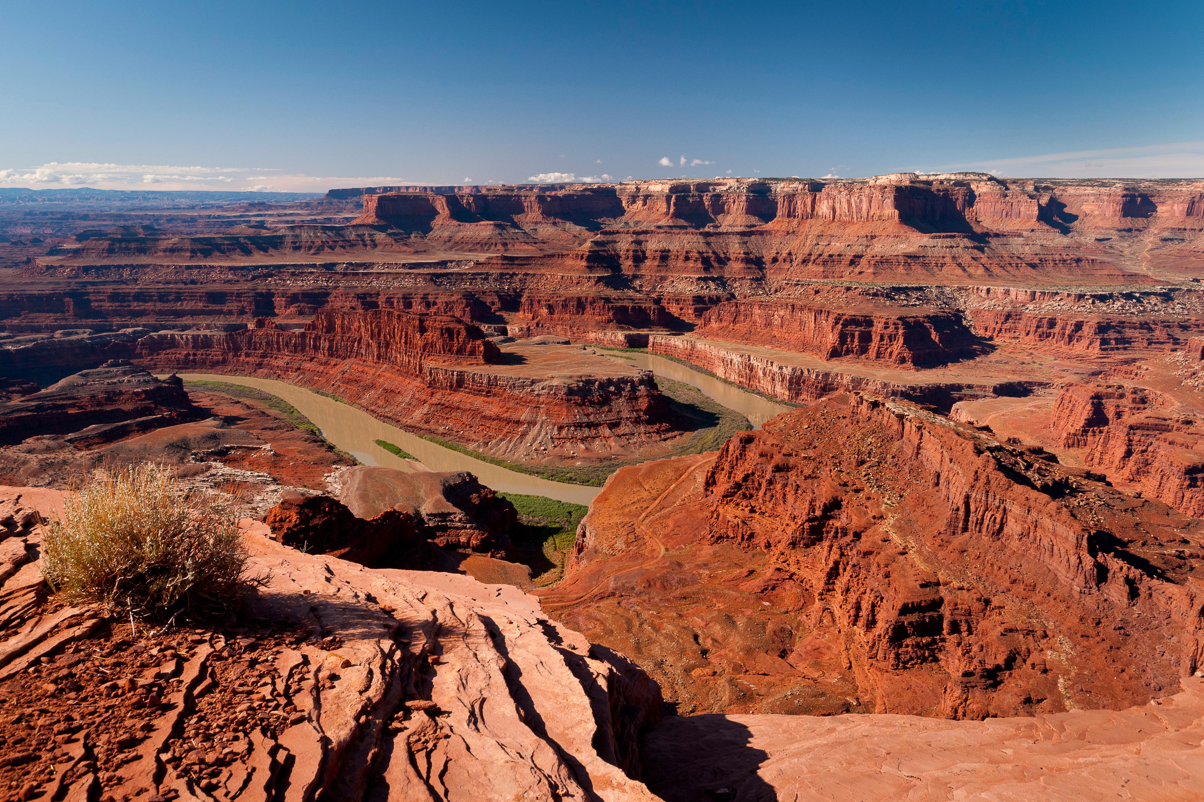 Colorado River in Canyonlands National Park, USA HD Wallpaper