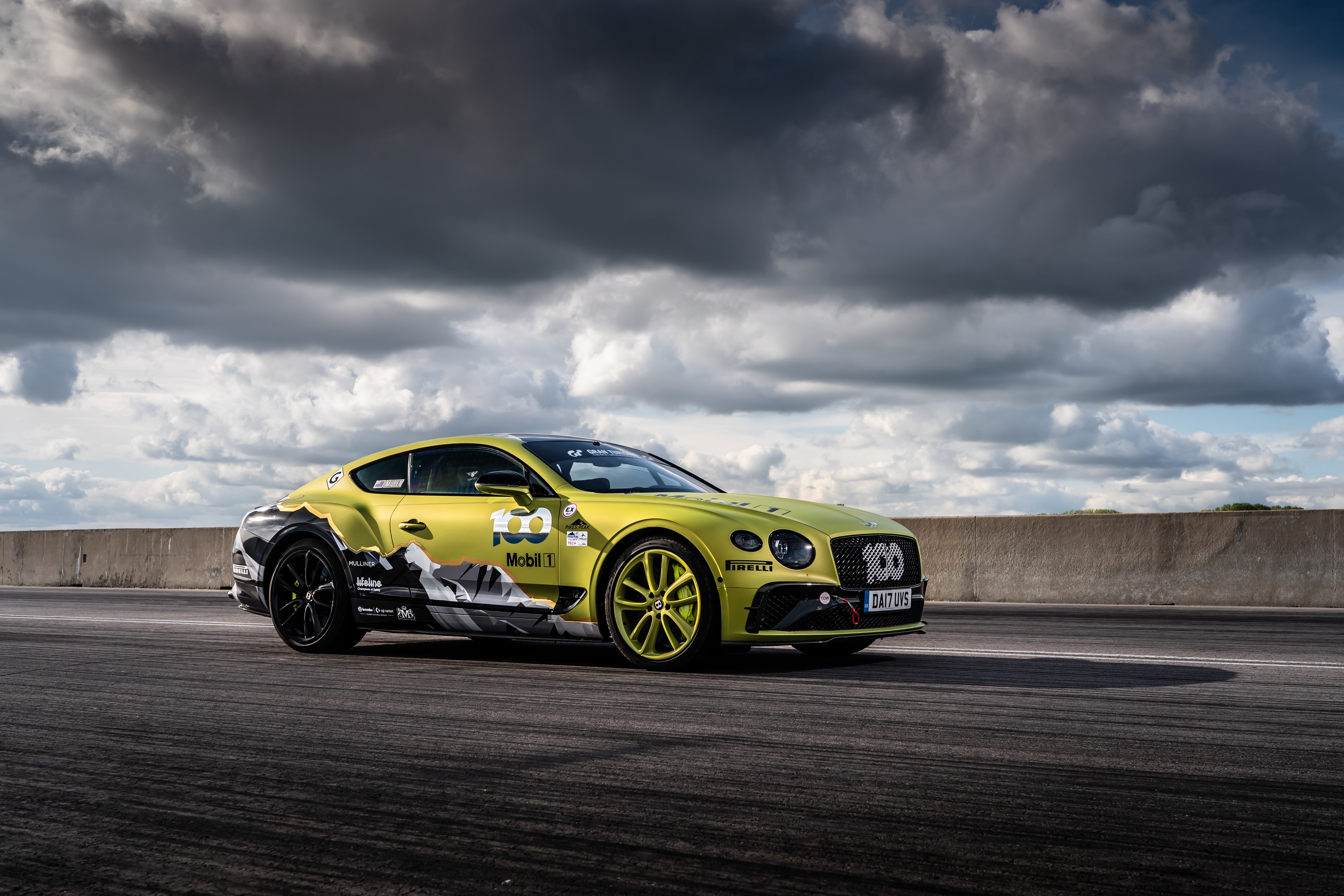 Bentley Continental GT Pikes Peak race car HD Wallpaper