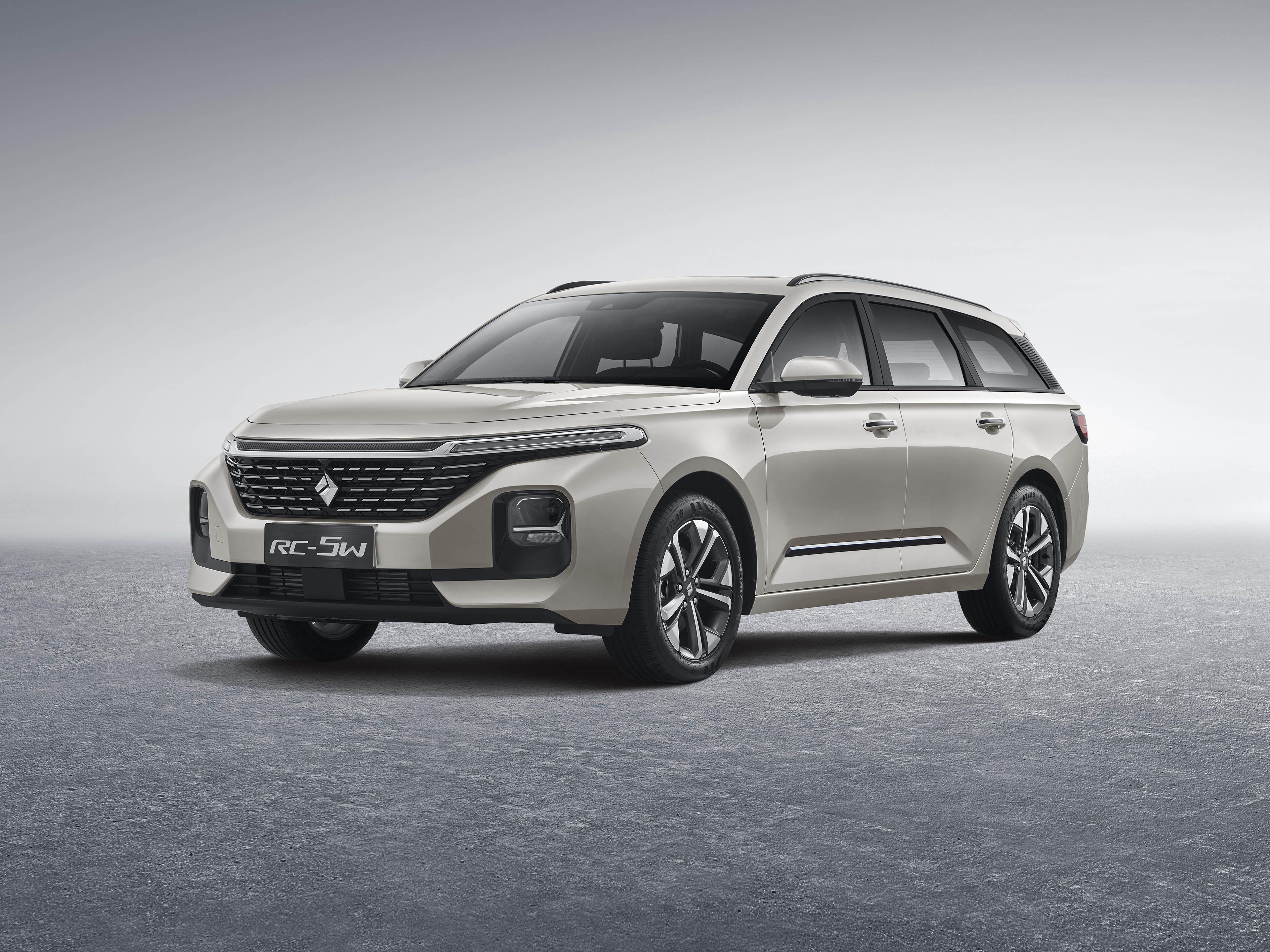 Baojun RC-5W Estate Car HD Wallpaper