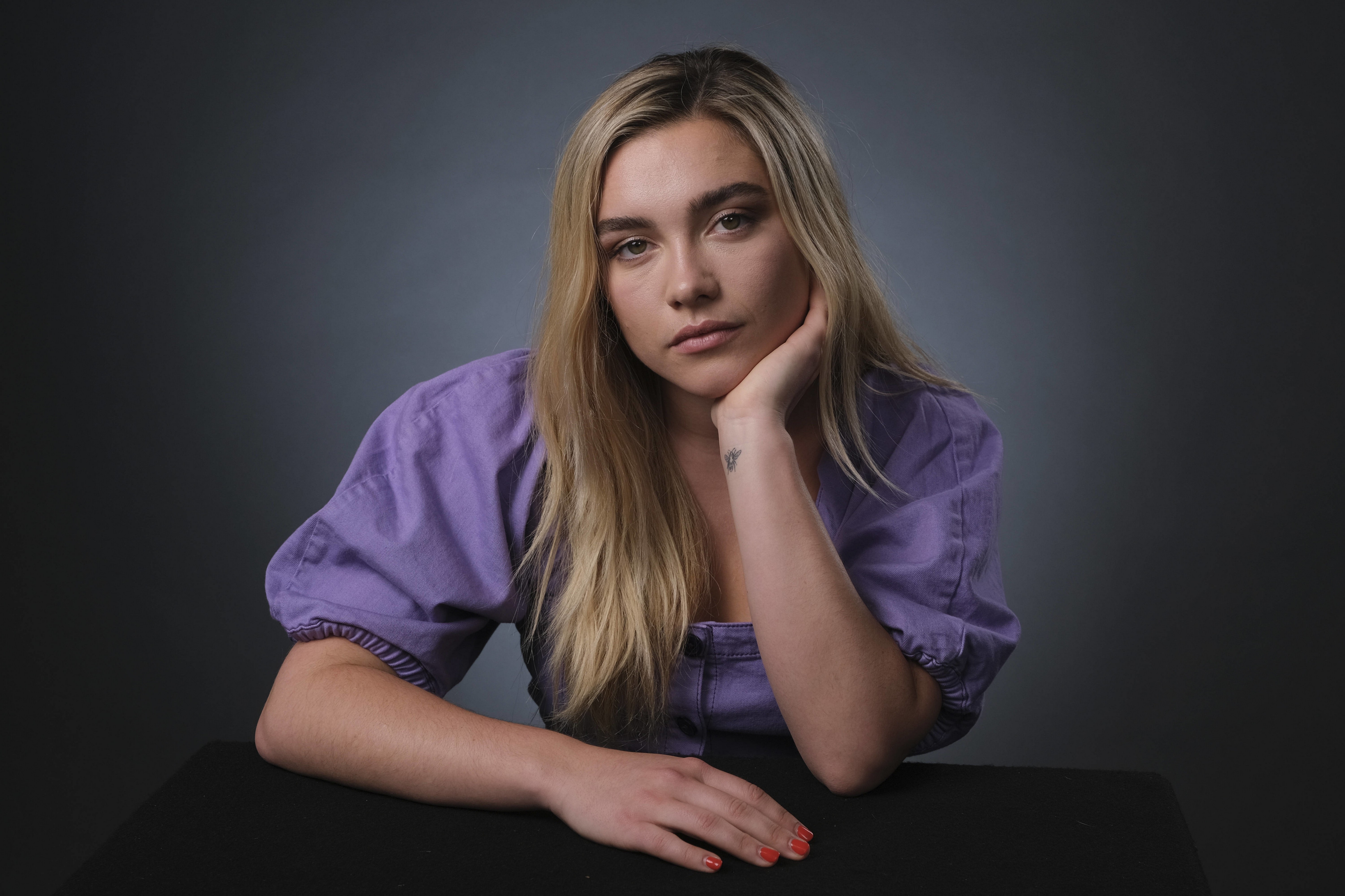 Florence Pugh in Soft Purple Attire 4K HD Wallpaper