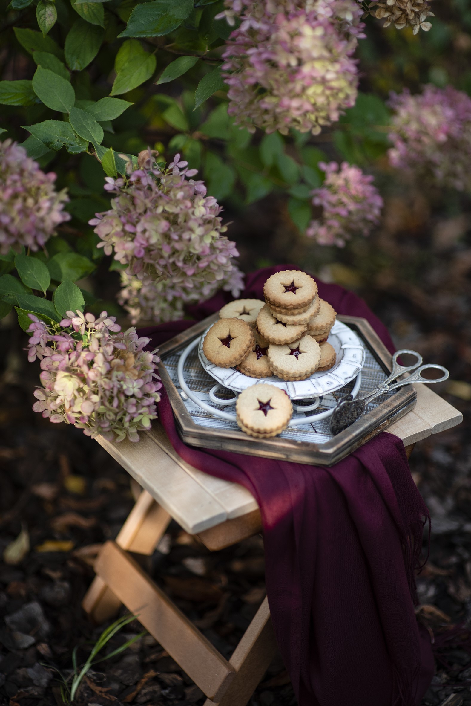Cookies on a tray with hydrangeas HD Phone Wallpaper