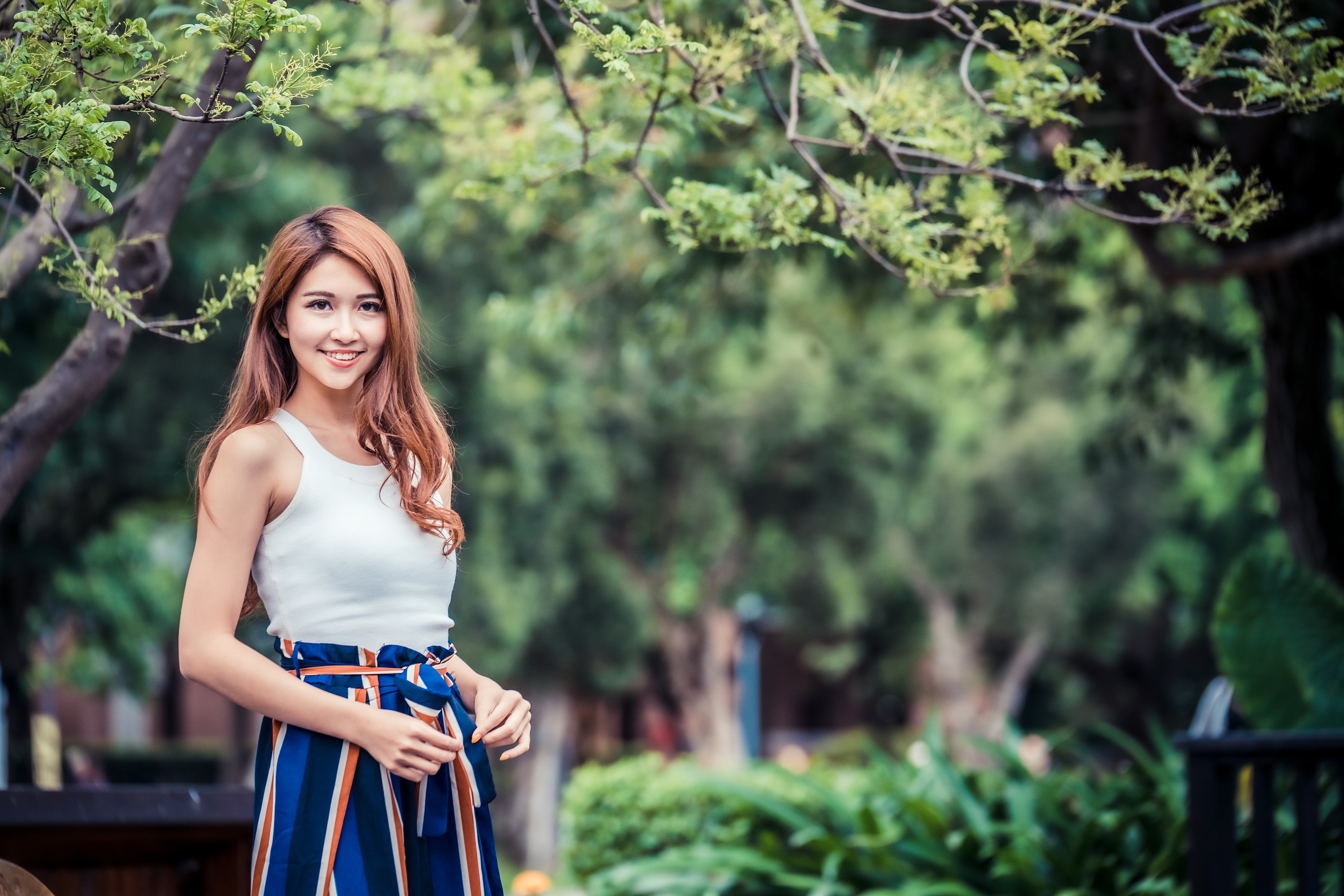 4K Asian Woman Wearing Skirt and Singlet HD Wallpaper