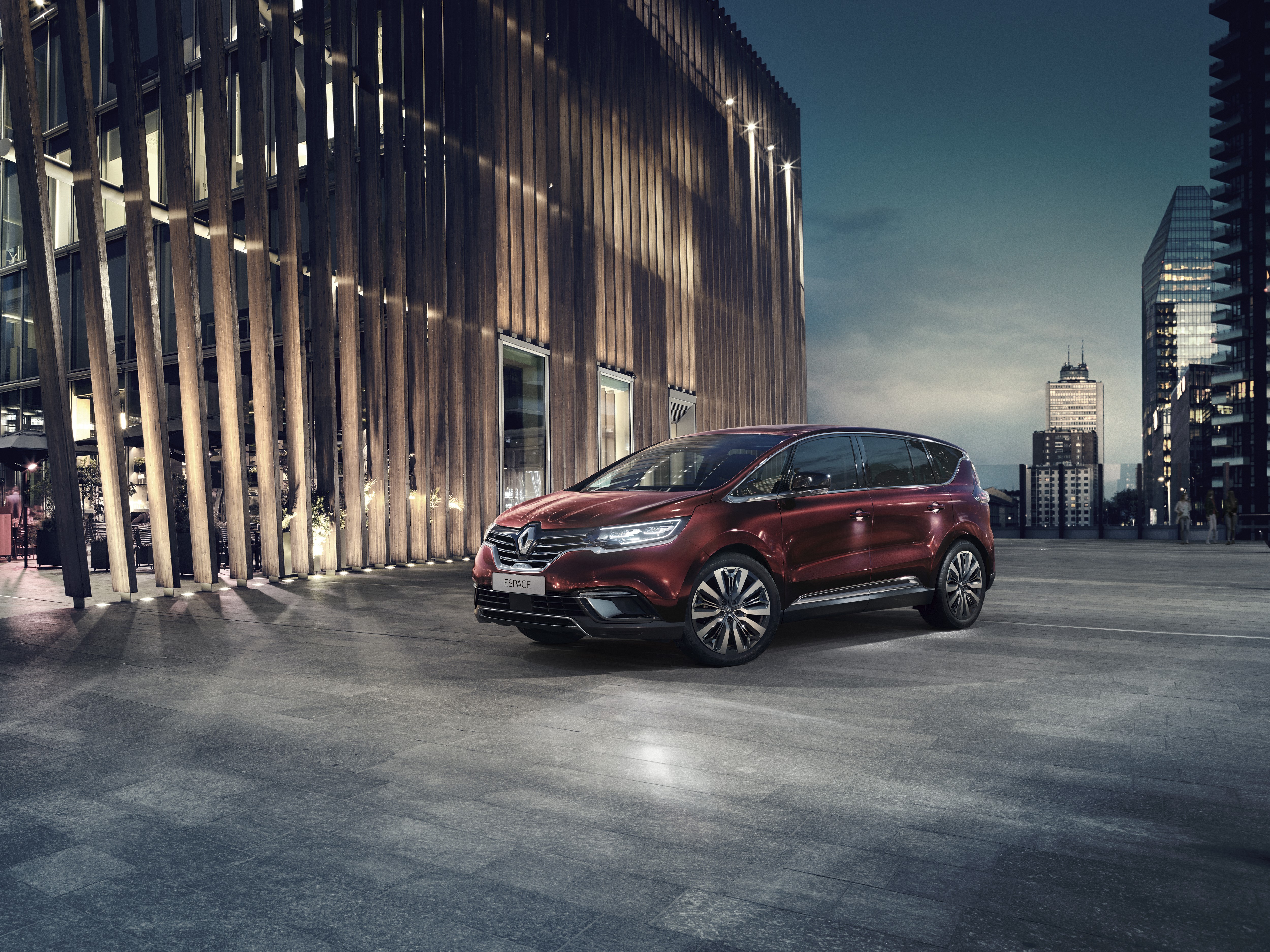 Renault Espace Minivan in Wine Color HD Wallpaper
