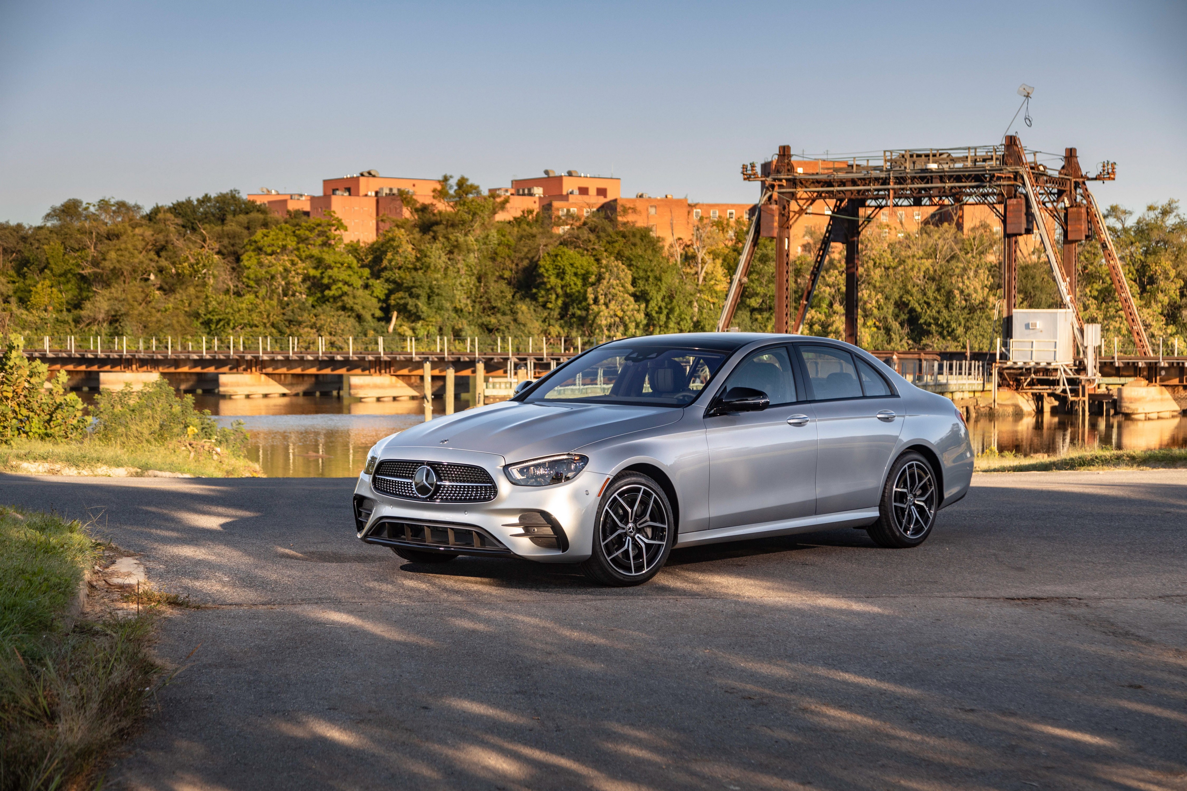 2020 Mercedes-Benz E 450 4MATIC AMG Line Silver HD Wallpaper