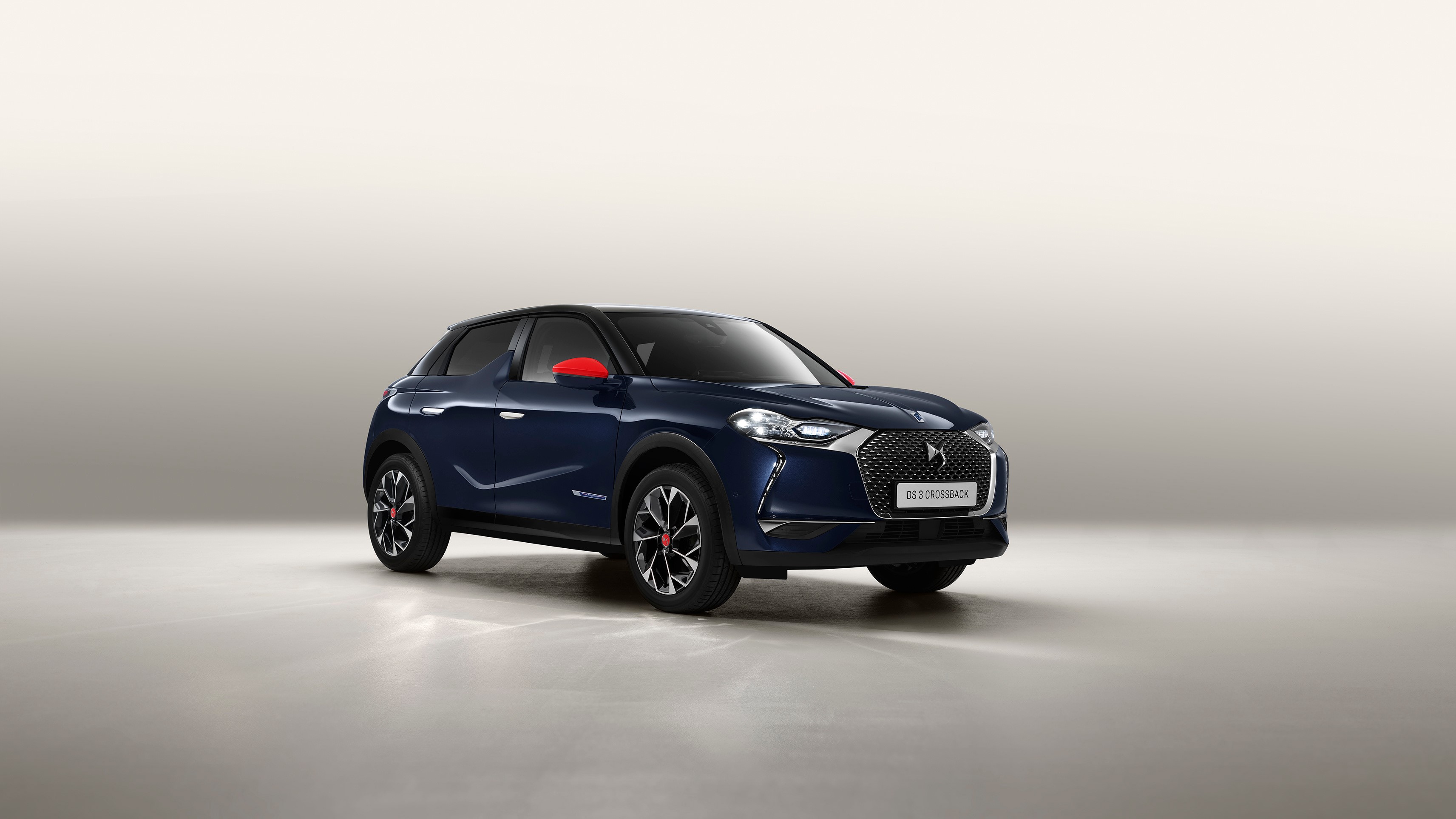 DS 3 Crossback Crossover Car HD Wallpaper