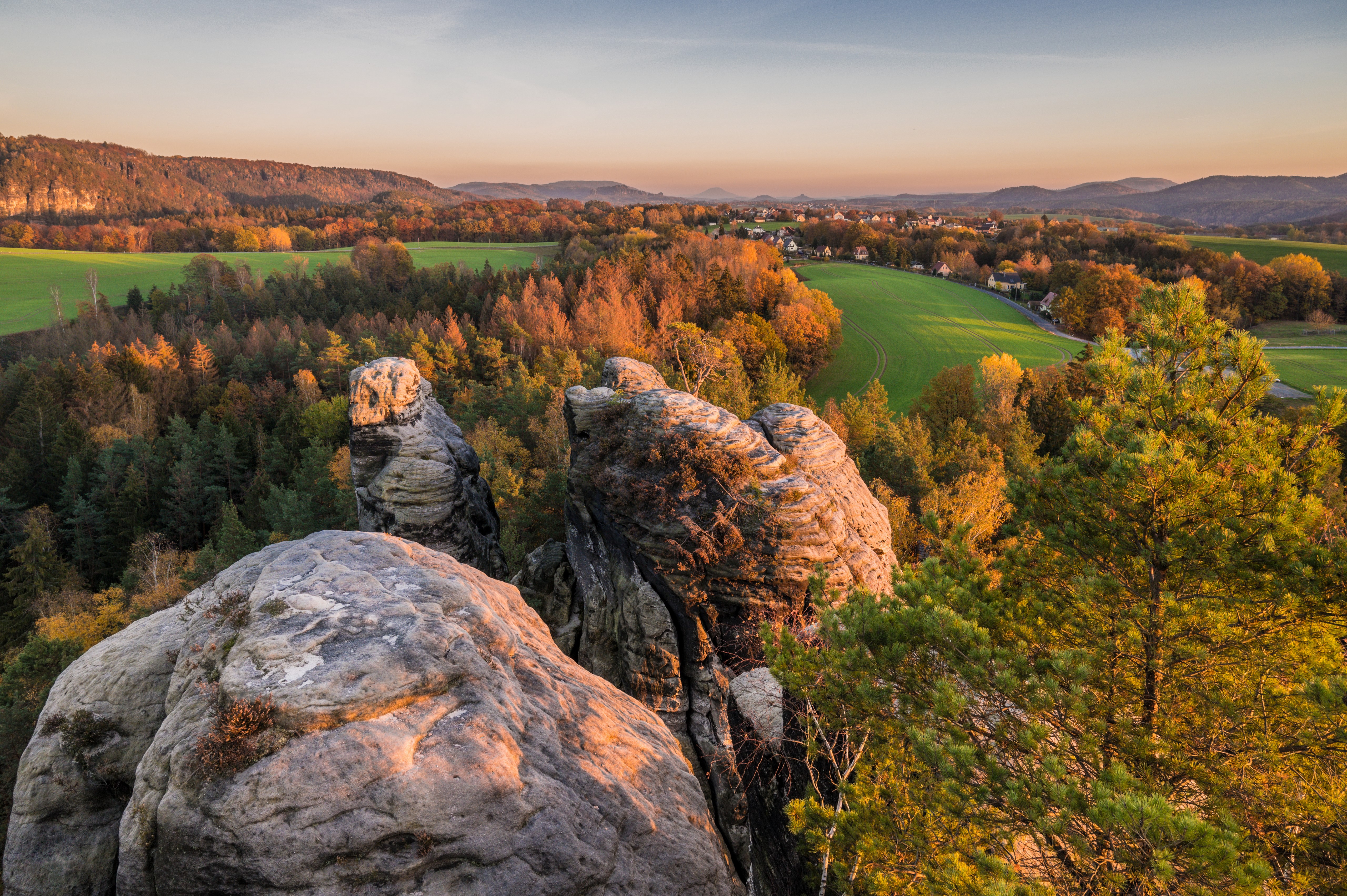 Autumn Scenery in Saxony, Germany with Crags and Trees HD Wallpaper
