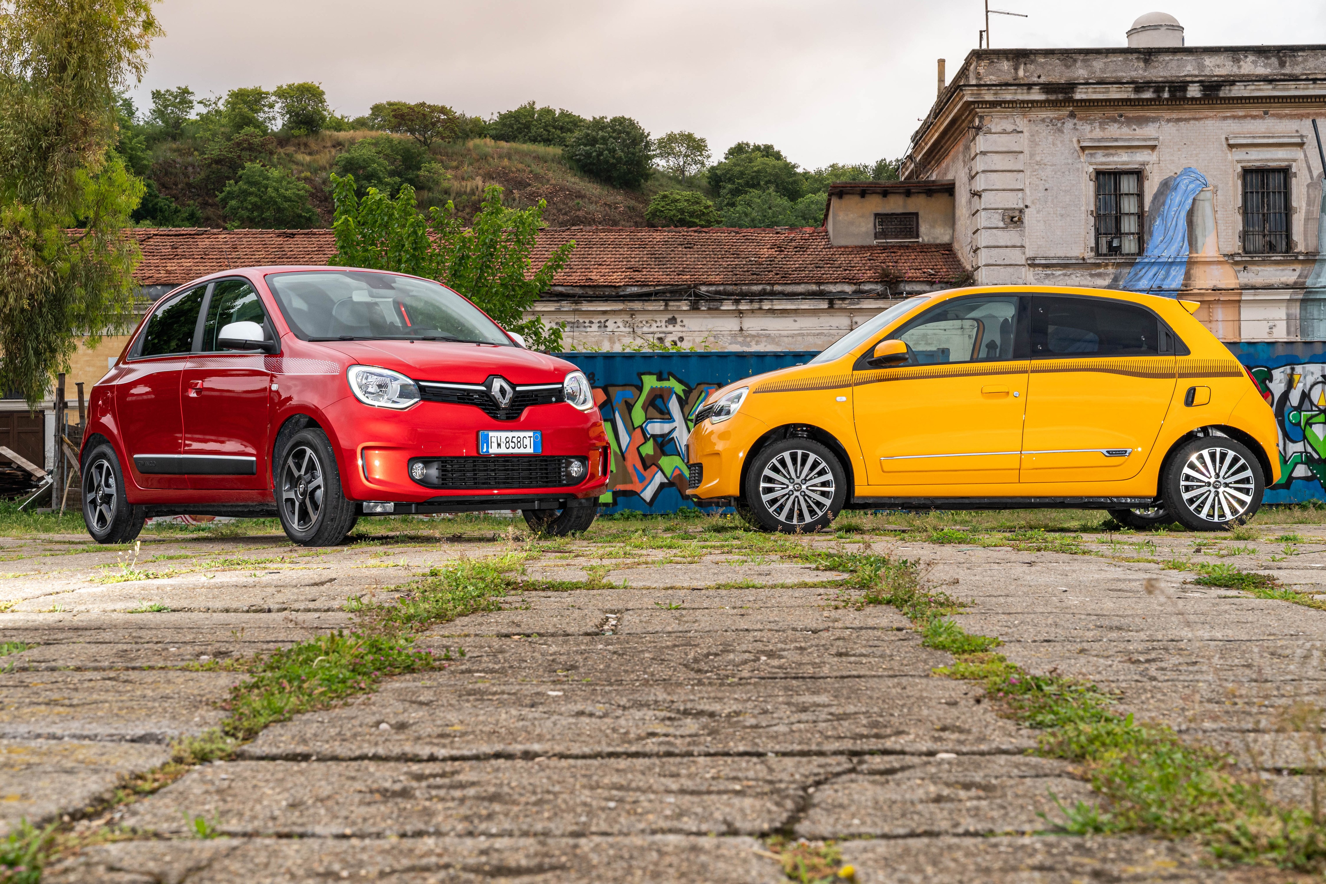 Two Renault Twingo cars HD Wallpaper