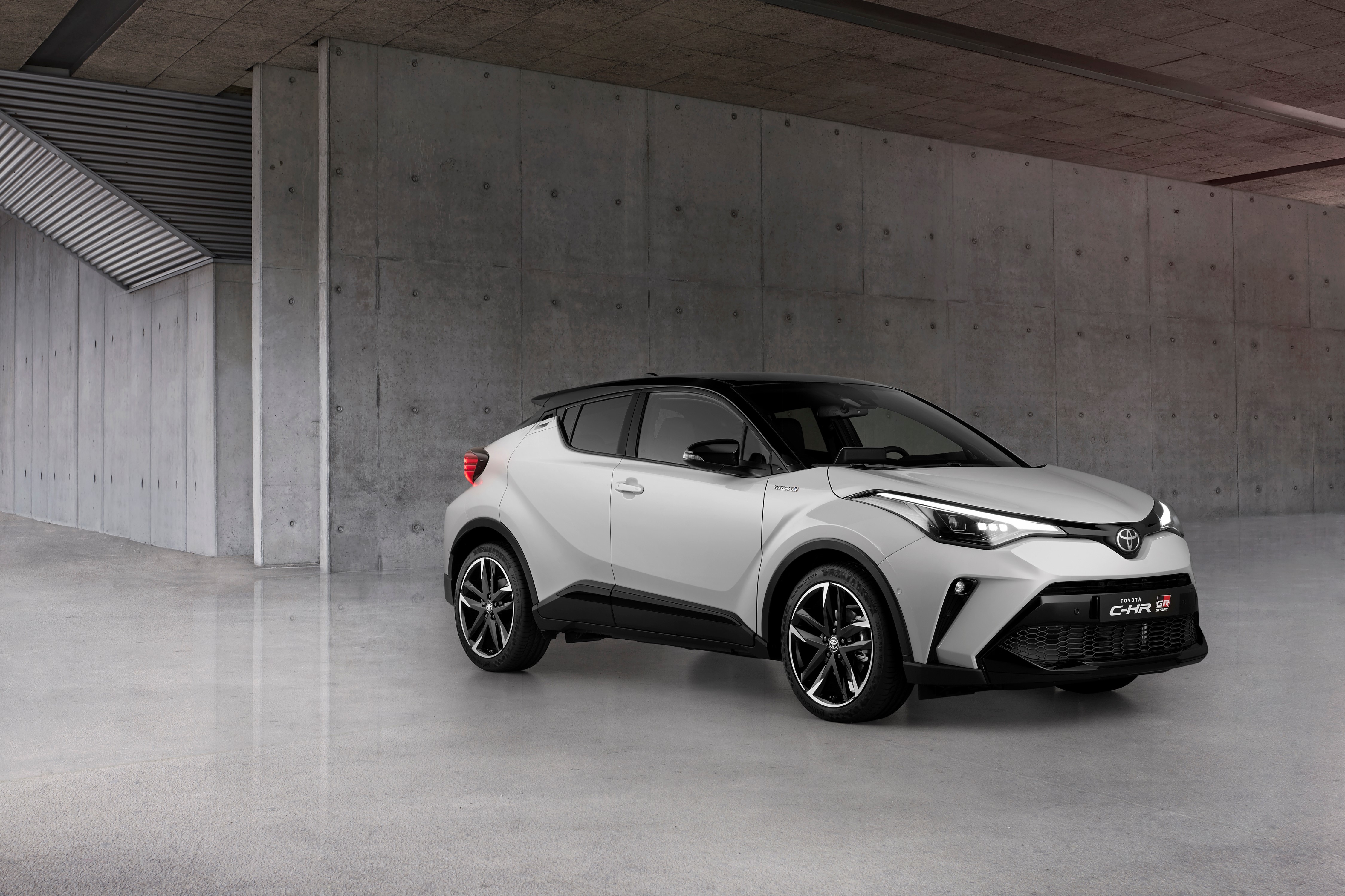 4K Toyota C-HR Hybrid GR Sport 2020 HD Wallpaper