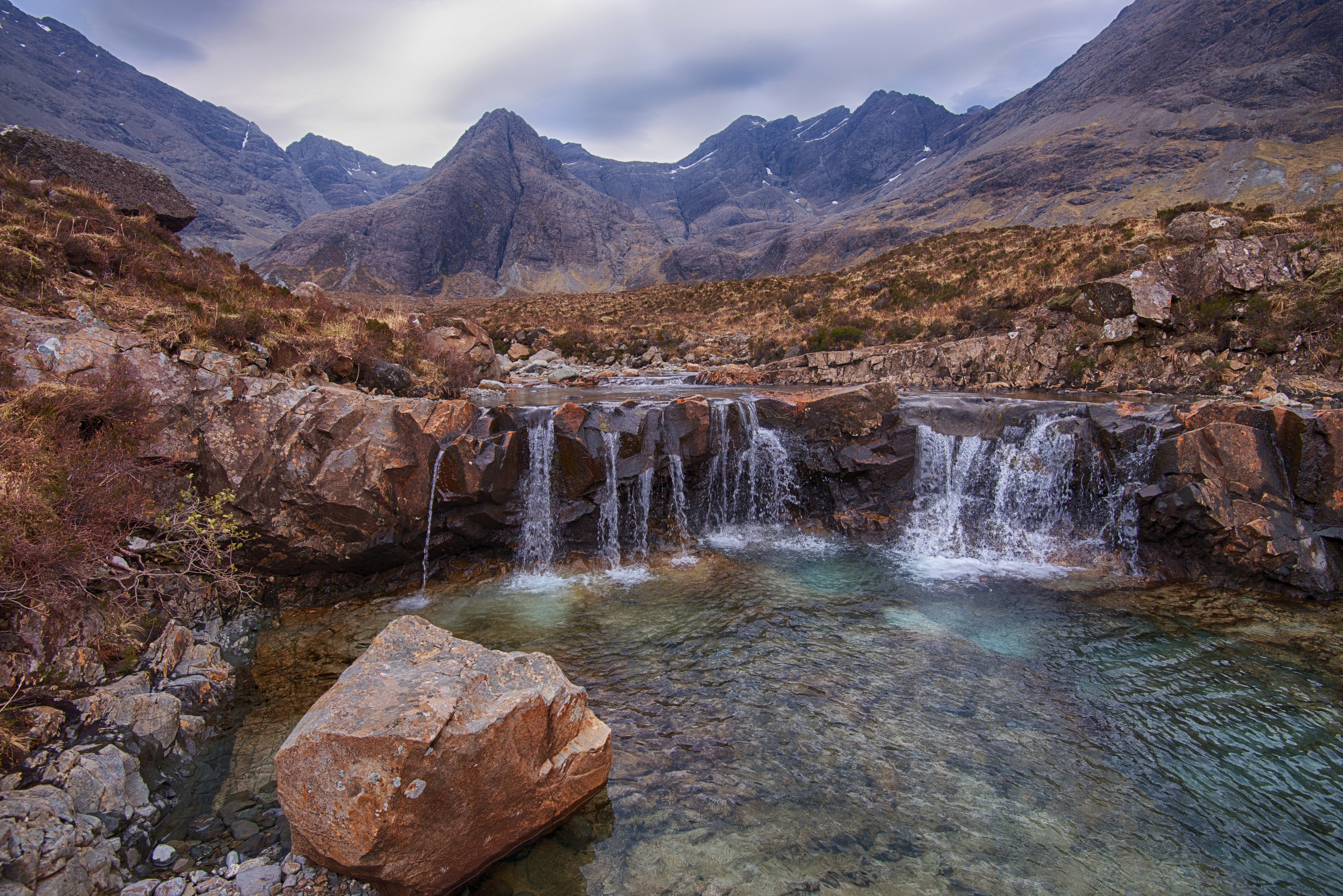 Waterfalls and mountains in Scotland HD Wallpaper